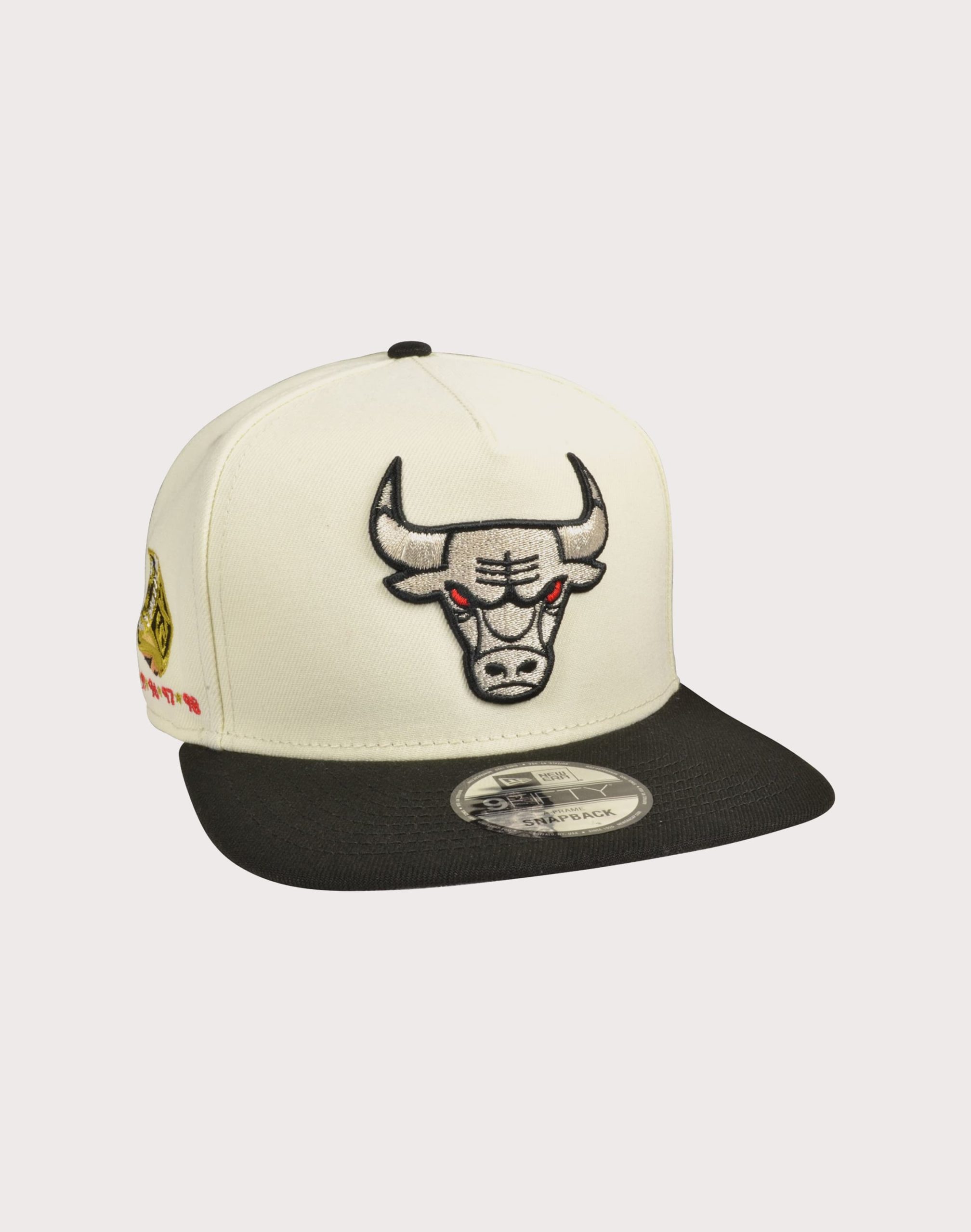 New Era NBA Chicago Bulls 9FIFTY A-Frame Chrome Logo Snapback Hat - Image 2