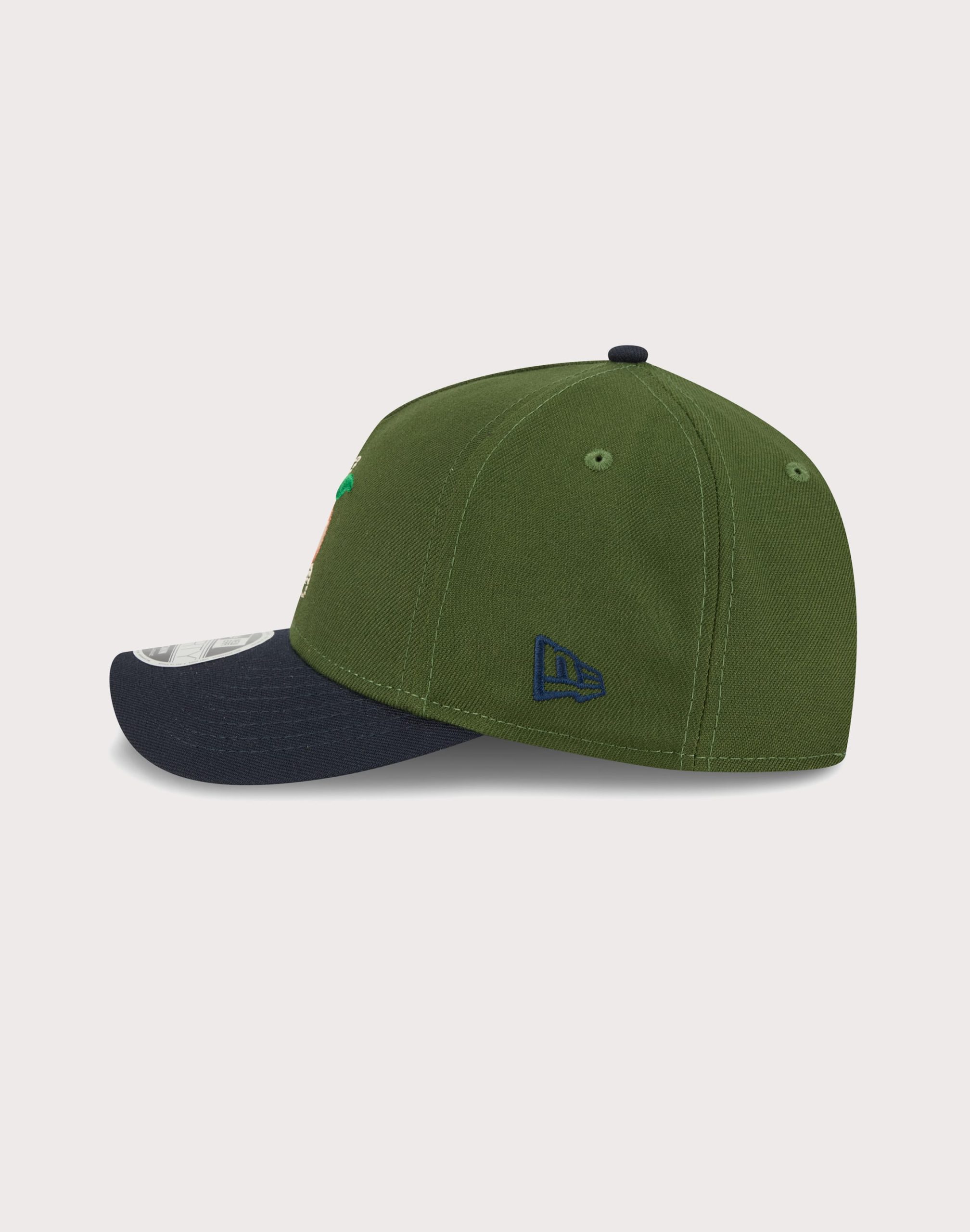 New Era MLB Atlanta Braves City Feature 9FORTY A-Frame Hat - Image 4