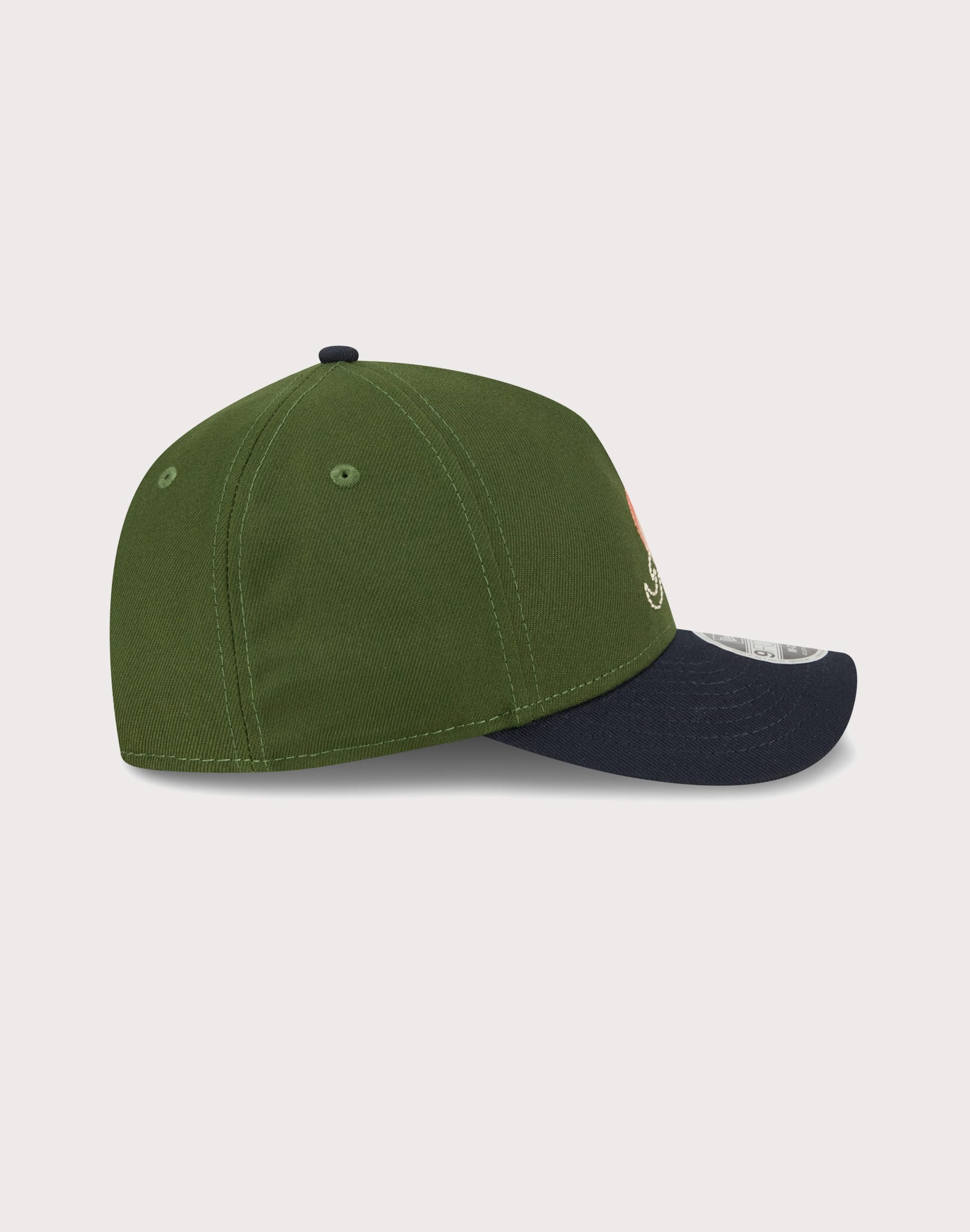 New Era MLB Atlanta Braves City Feature 9FORTY A-Frame Hat - Image 6