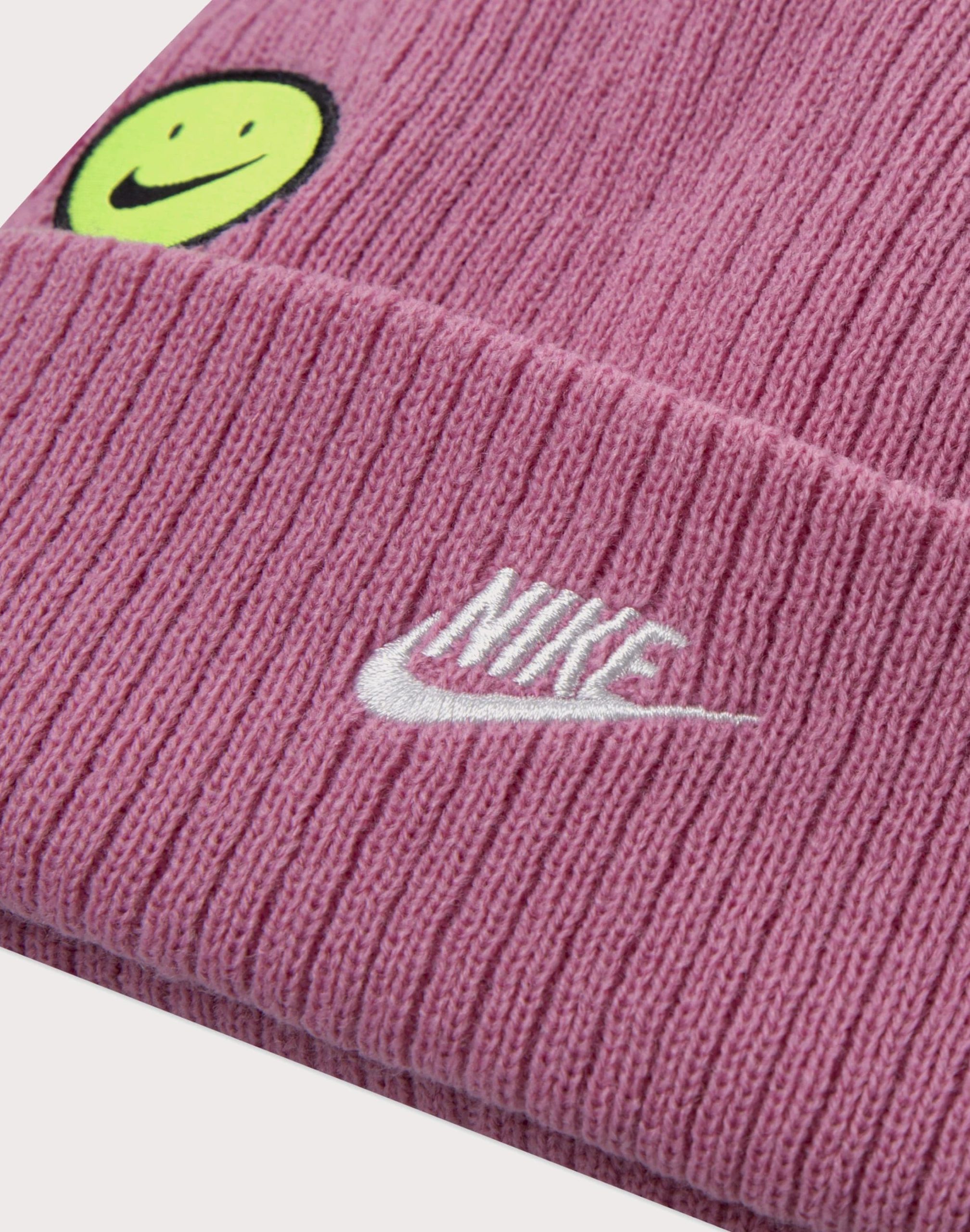 Nike Patch Beanie & Gloves Set - Image 3