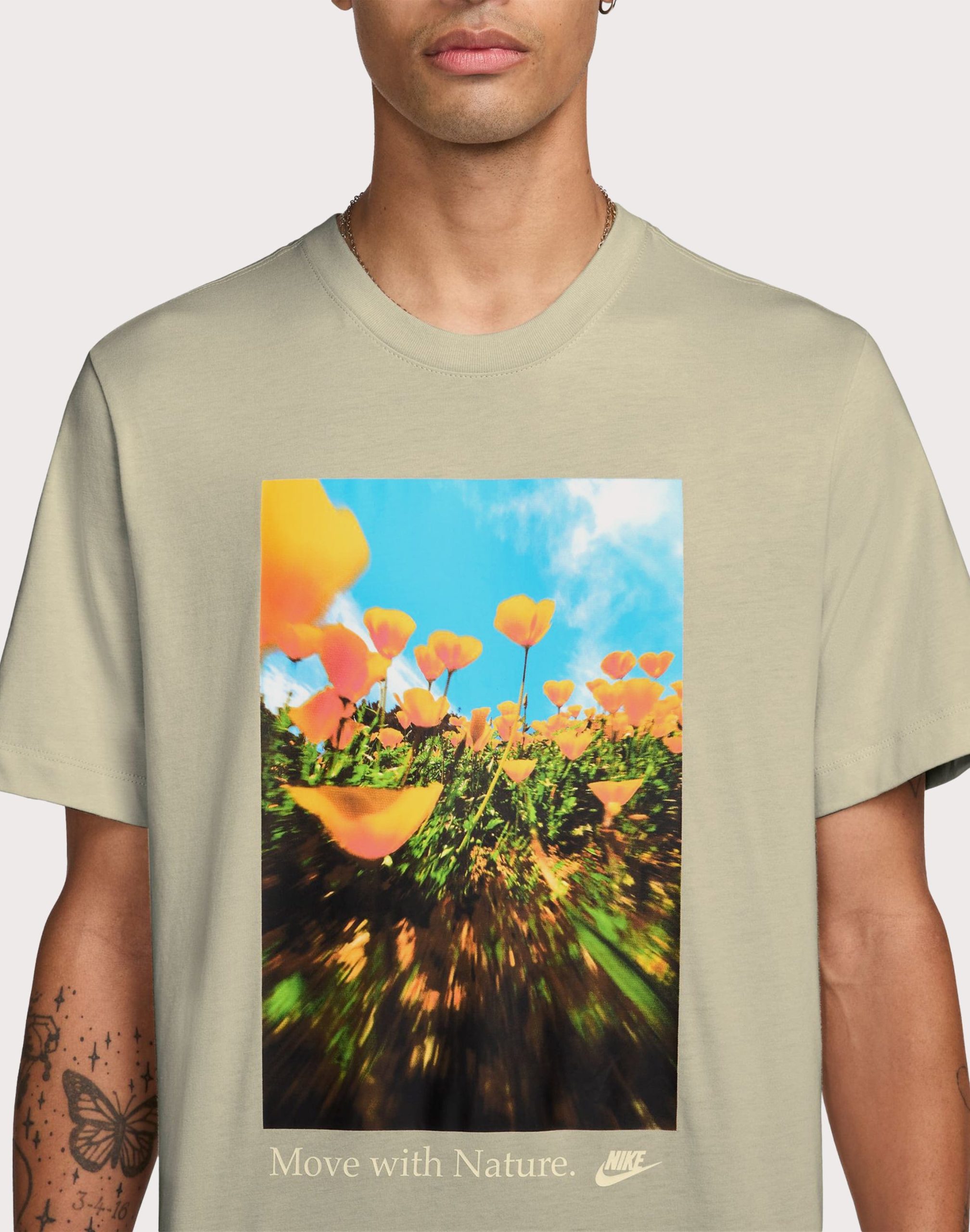 Nike Sportswear Tee - Image 3