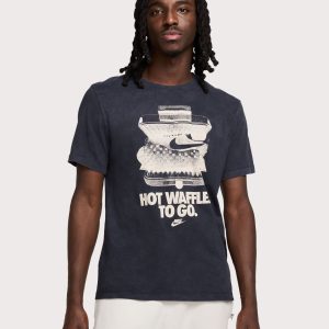Nike Sportswear Tee