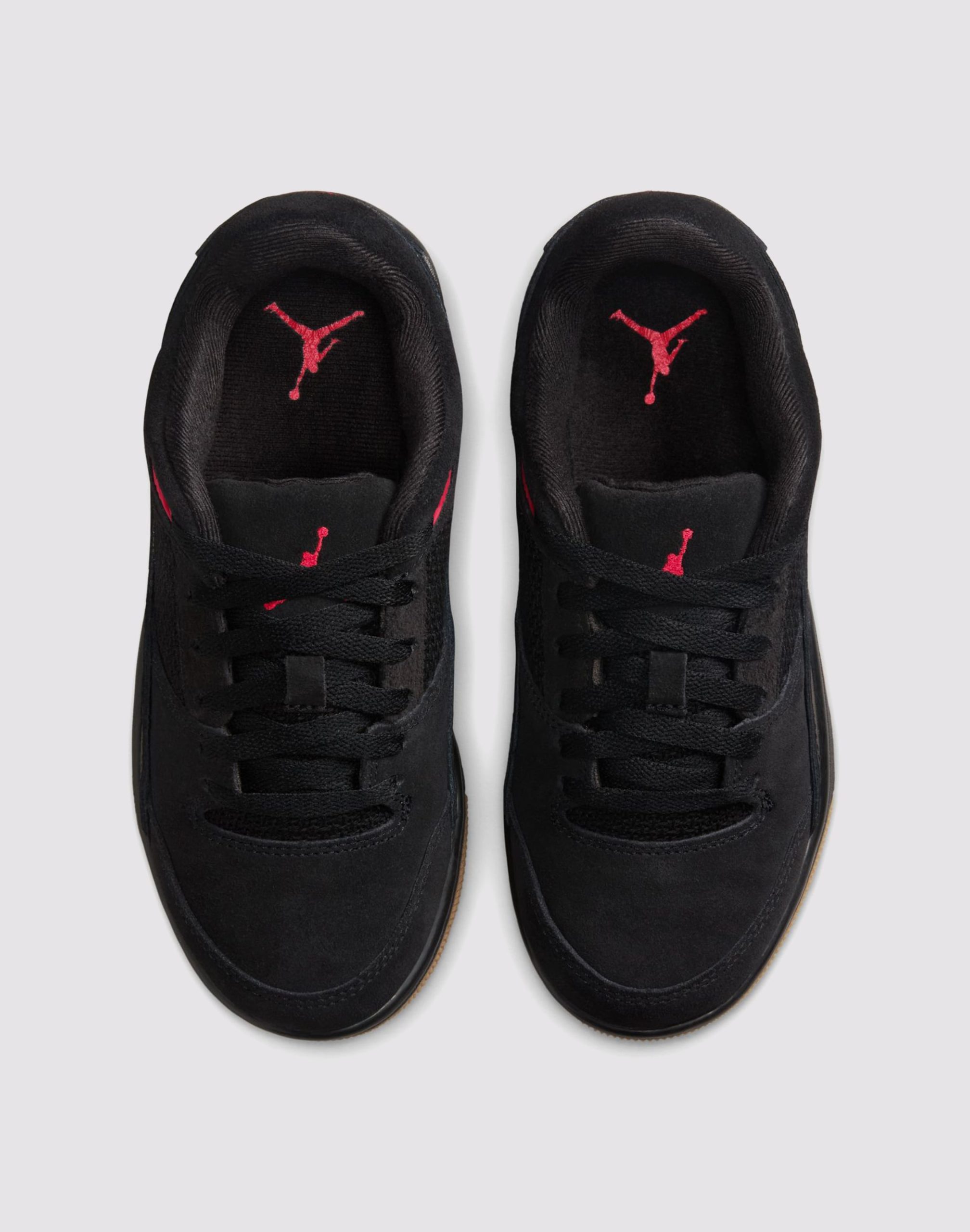 Jordan Flight Court Grade School Boys' Black/Varsity Red/Gum Med Brown Shoe - Image 4
