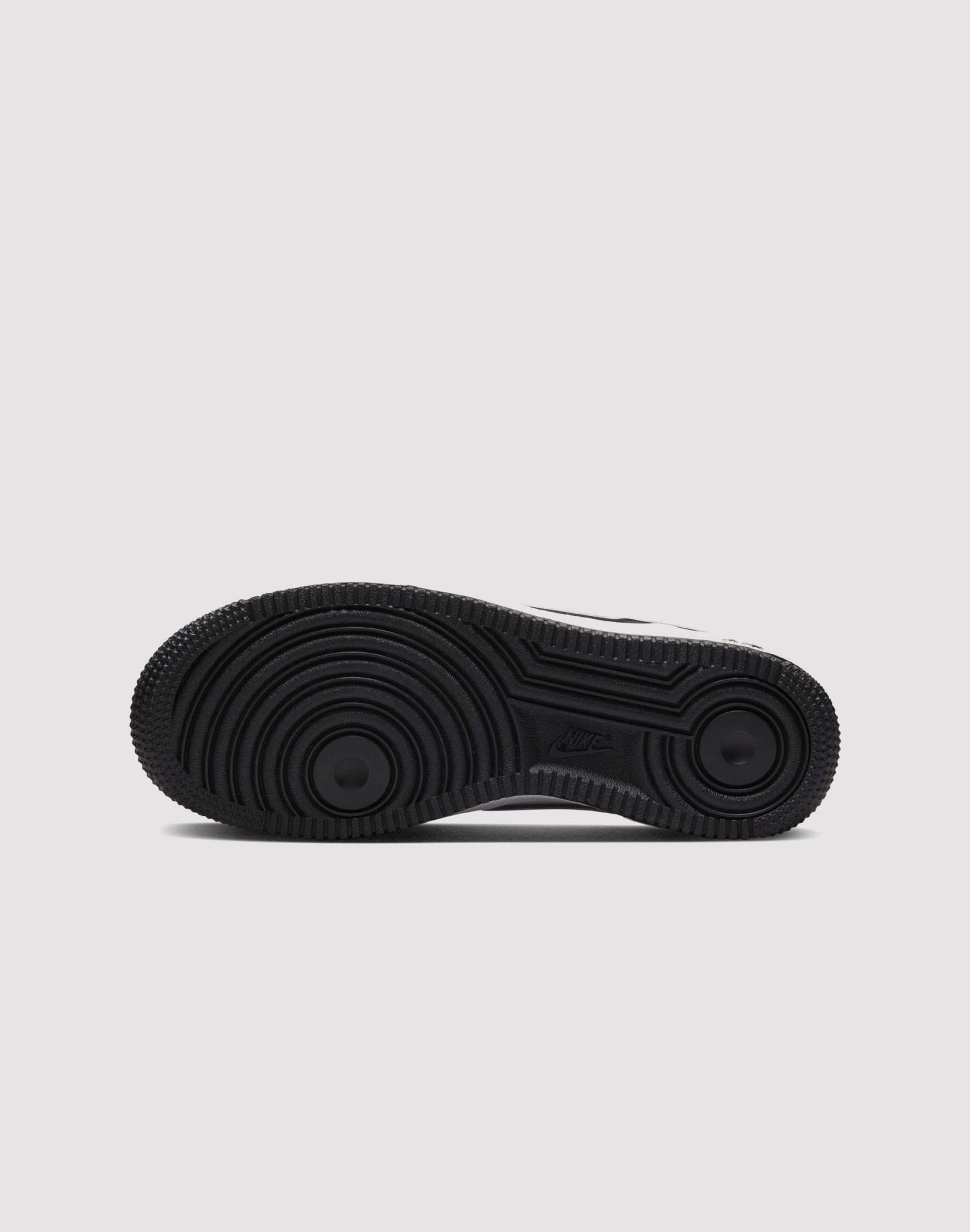 Nike Air Force 1 LV8 2 Grade School Kids' Black/White - Image 5