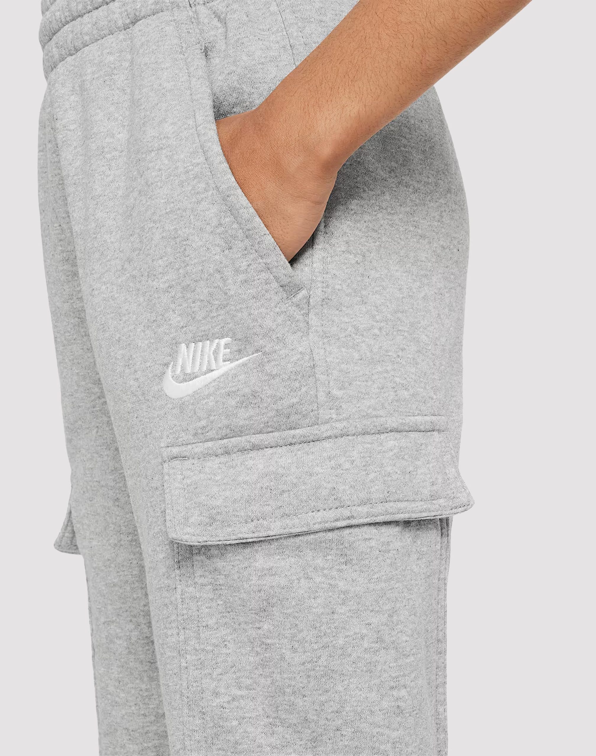 Nike Club Fleece Cargo Pants Grade-School - Image 3