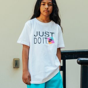 Nike Sportswear Tee Grade-School