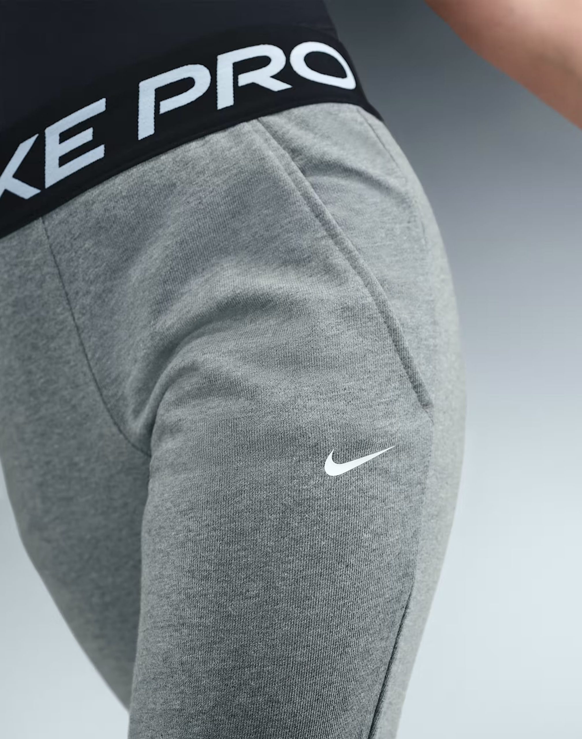 Nike Pro Fleece Dri-FIT Joggers Grade-School - Image 2