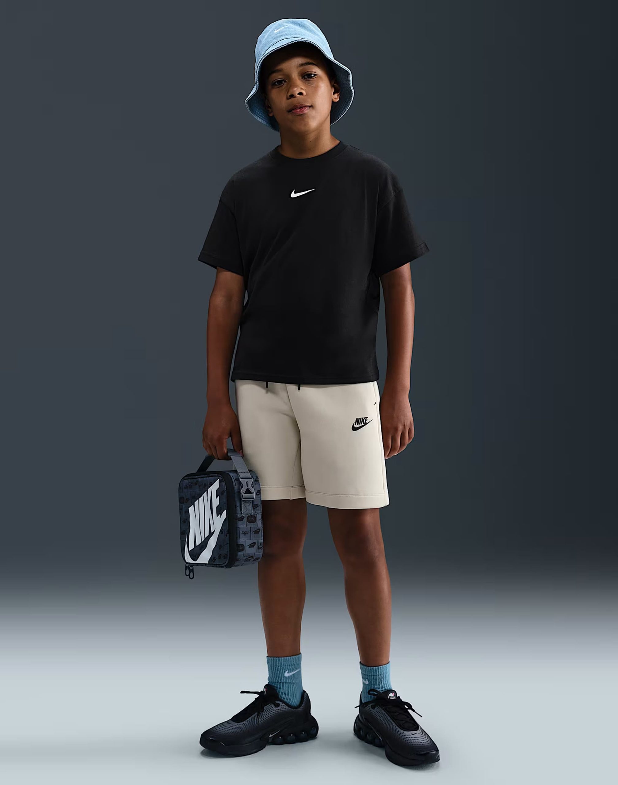 Nike Sportswear Tee Grade-School - Image 4