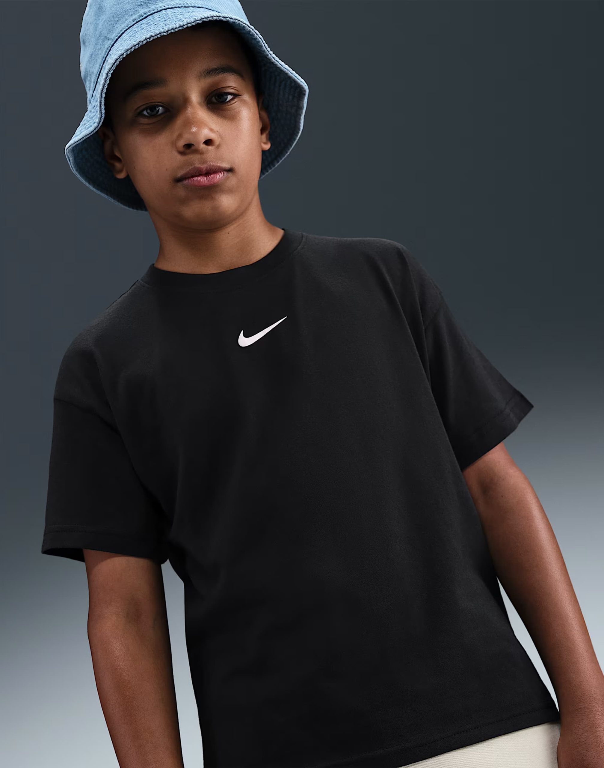 Nike Sportswear Tee Grade-School - Image 2