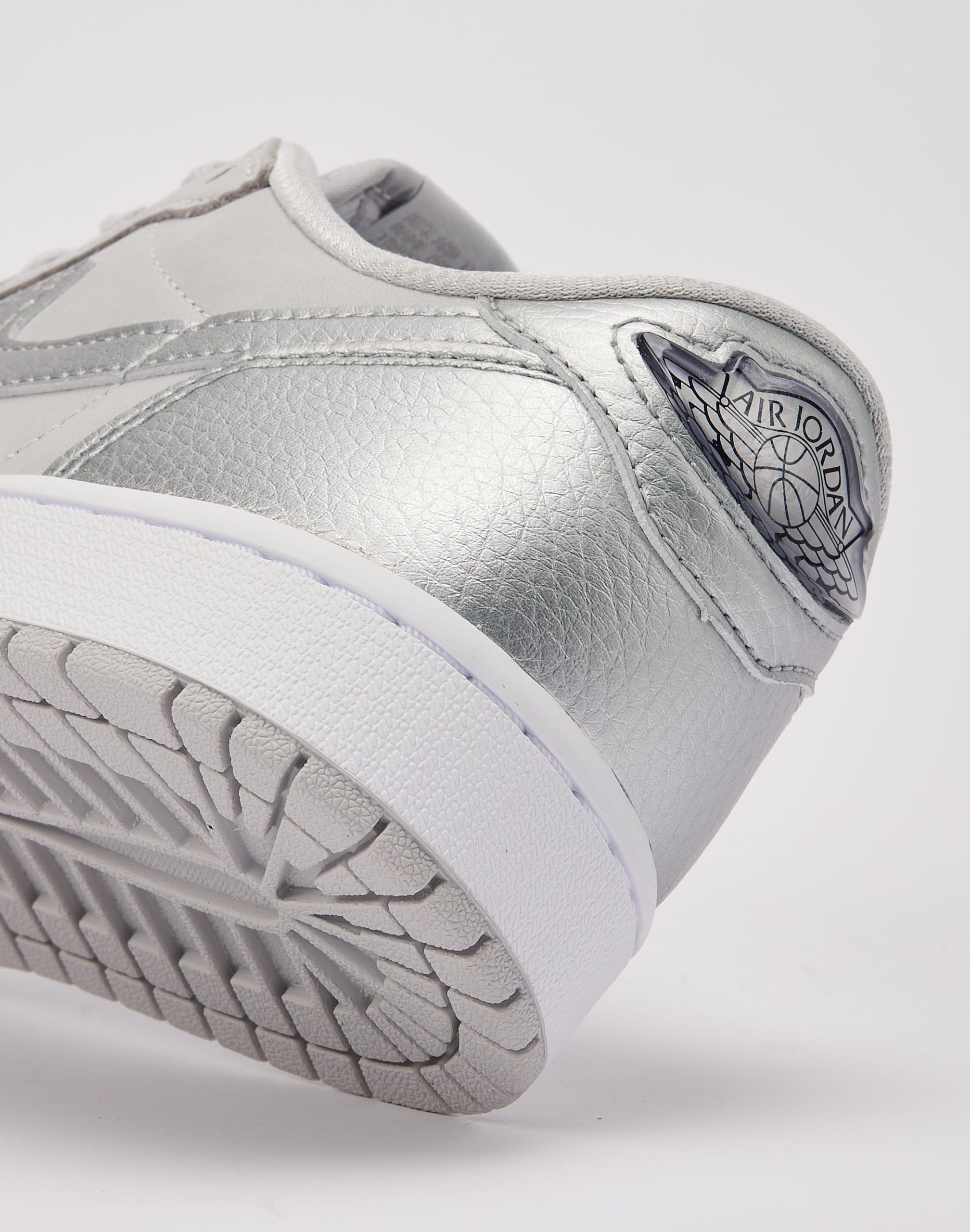 Jordan Air Jordan 1 Retro Low OG 'Metallic Silver' - Image 5