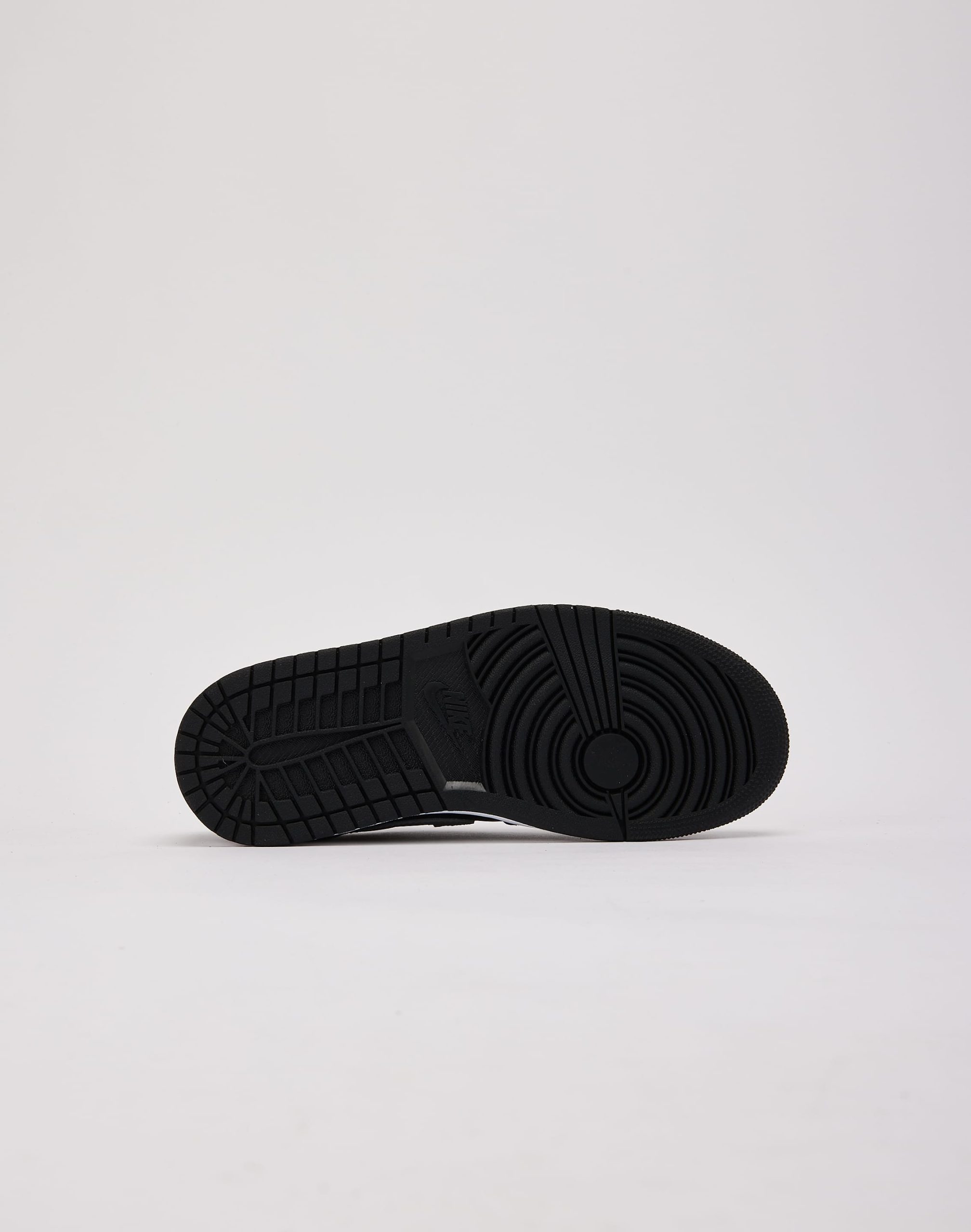 Jordan Air Jordan 1 Retro Low OG 'Shadow' Grade-School - Image 4