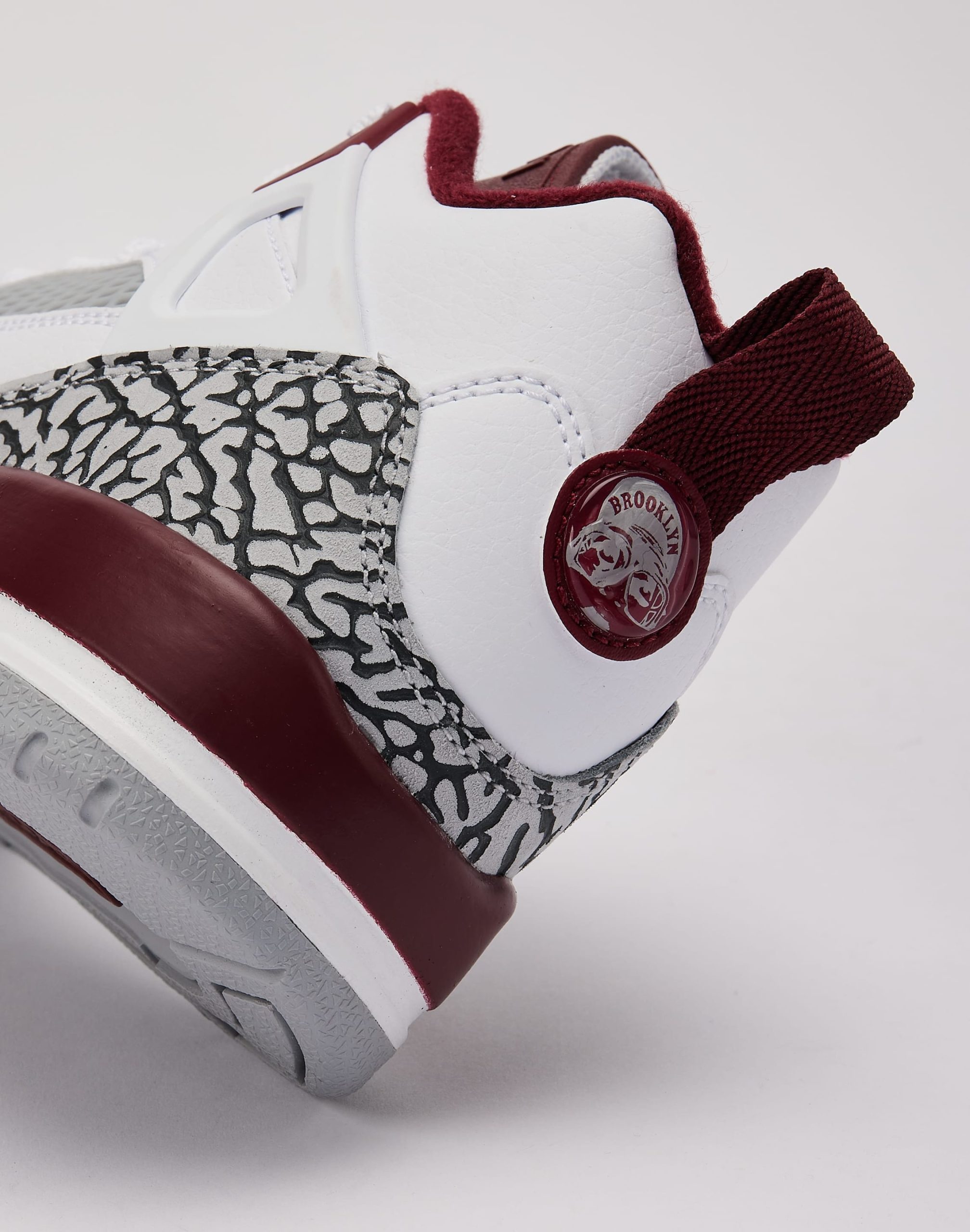 Jordan Spizike Low Grade-School - Image 5