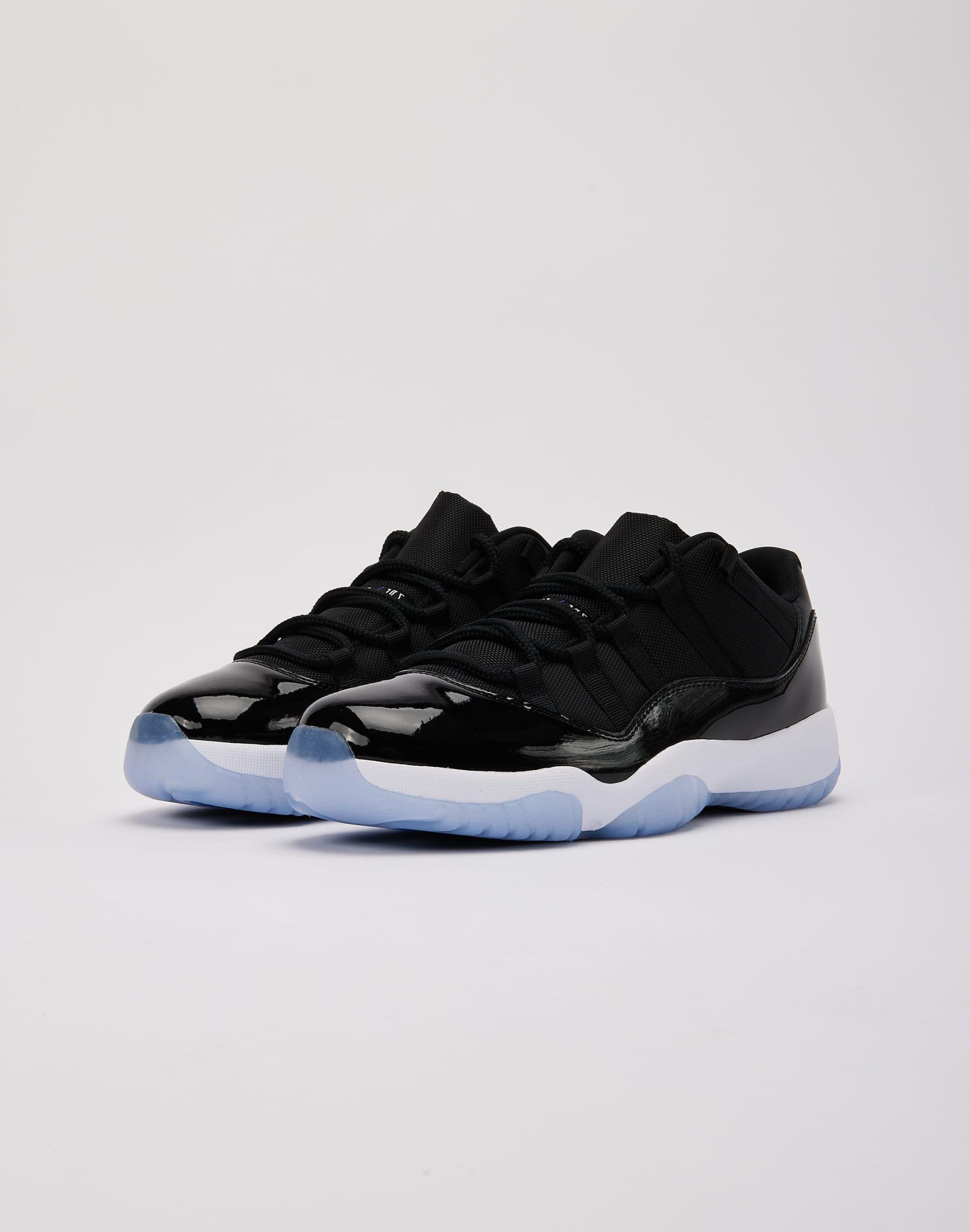 Jordan Air Jordan 11 Retro Low 'Space Jam' - Image 2