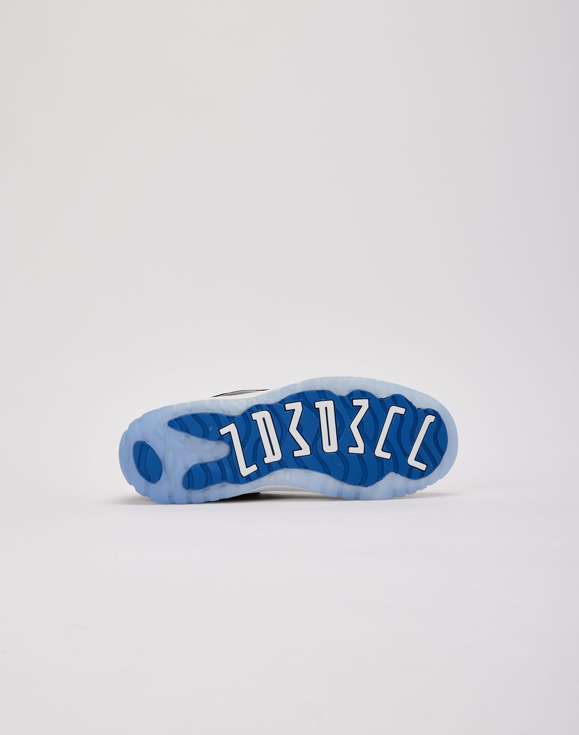 Jordan Air Jordan 11 Retro Low 'Space Jam' Pre-School - Image 4
