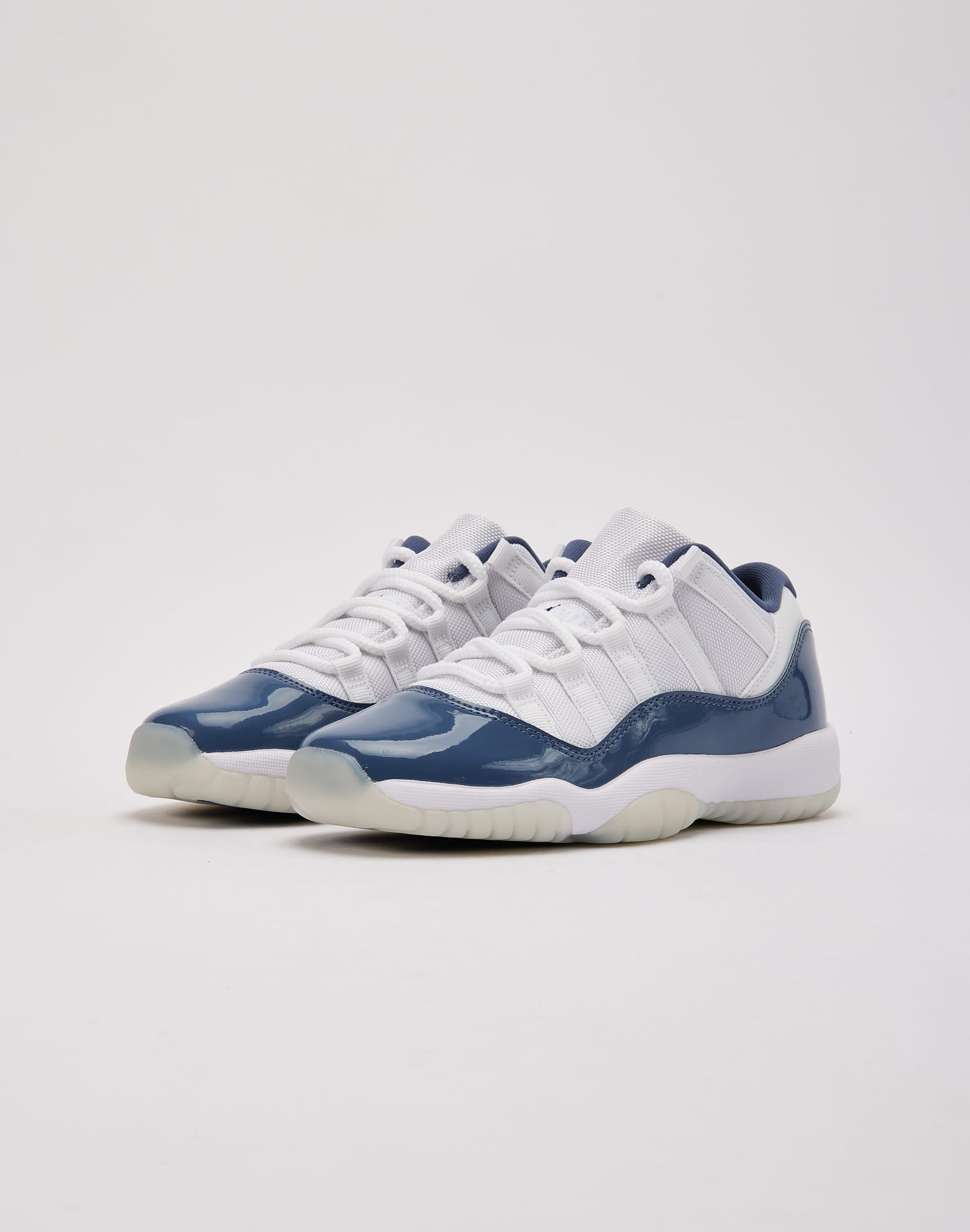 Jordan Air Jordan 11 Retro Low 'Diffused Blue' Grade-School - Image 2