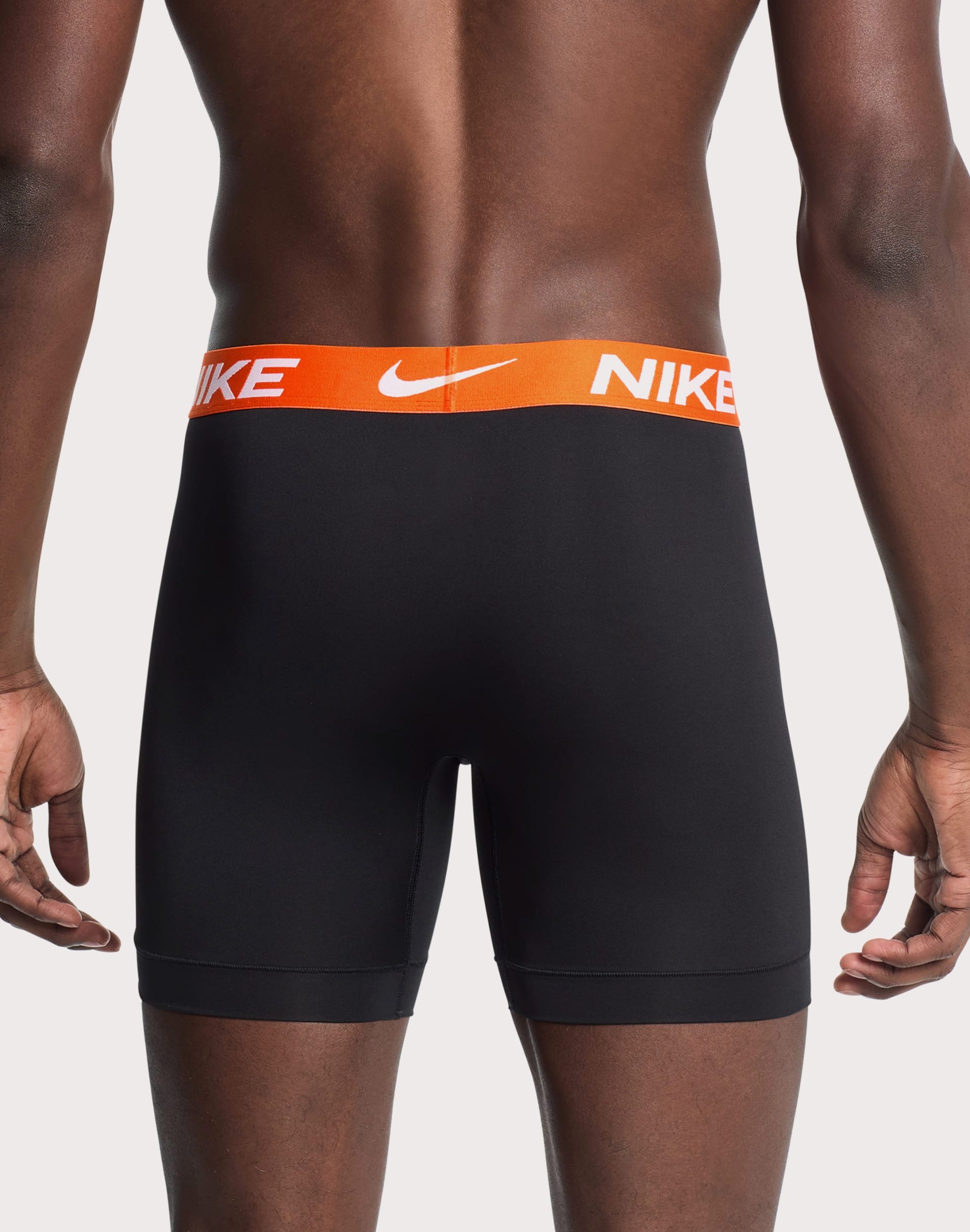 Nike Essential Micro Dri-FIT Boxer Briefs 3-Pack - Image 3