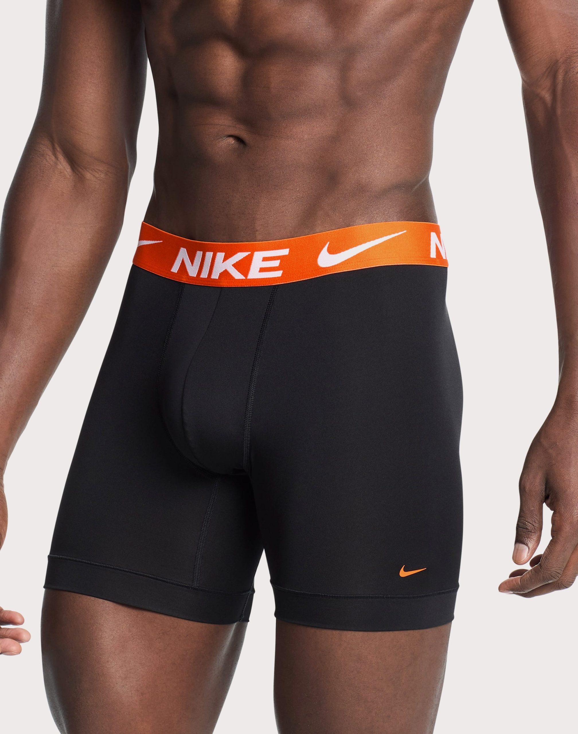 Nike Essential Micro Dri-FIT Boxer Briefs 3-Pack - Image 2