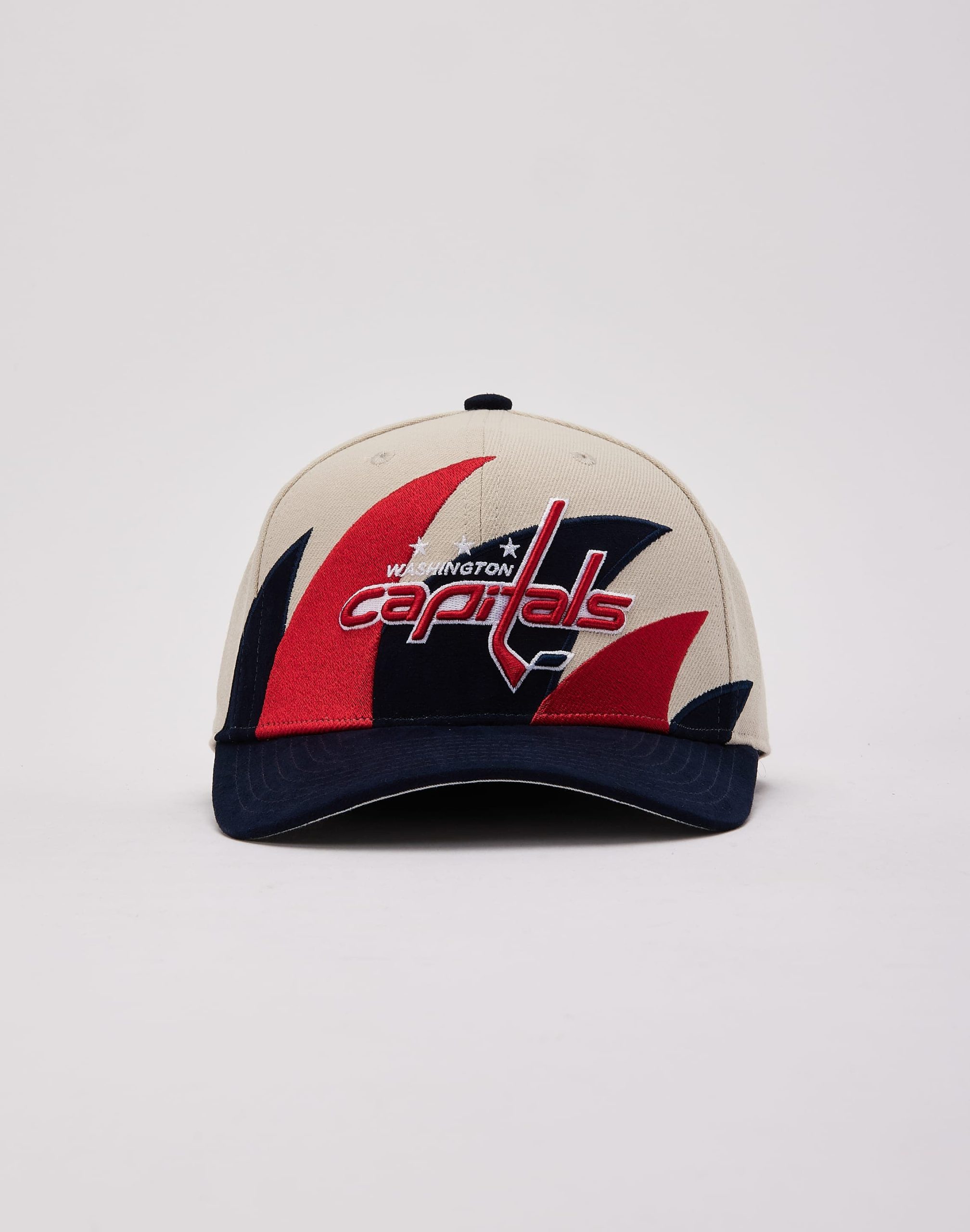 Mitchell & Ness NHL Washington Capitals Sharktooth Snapback - Image 2