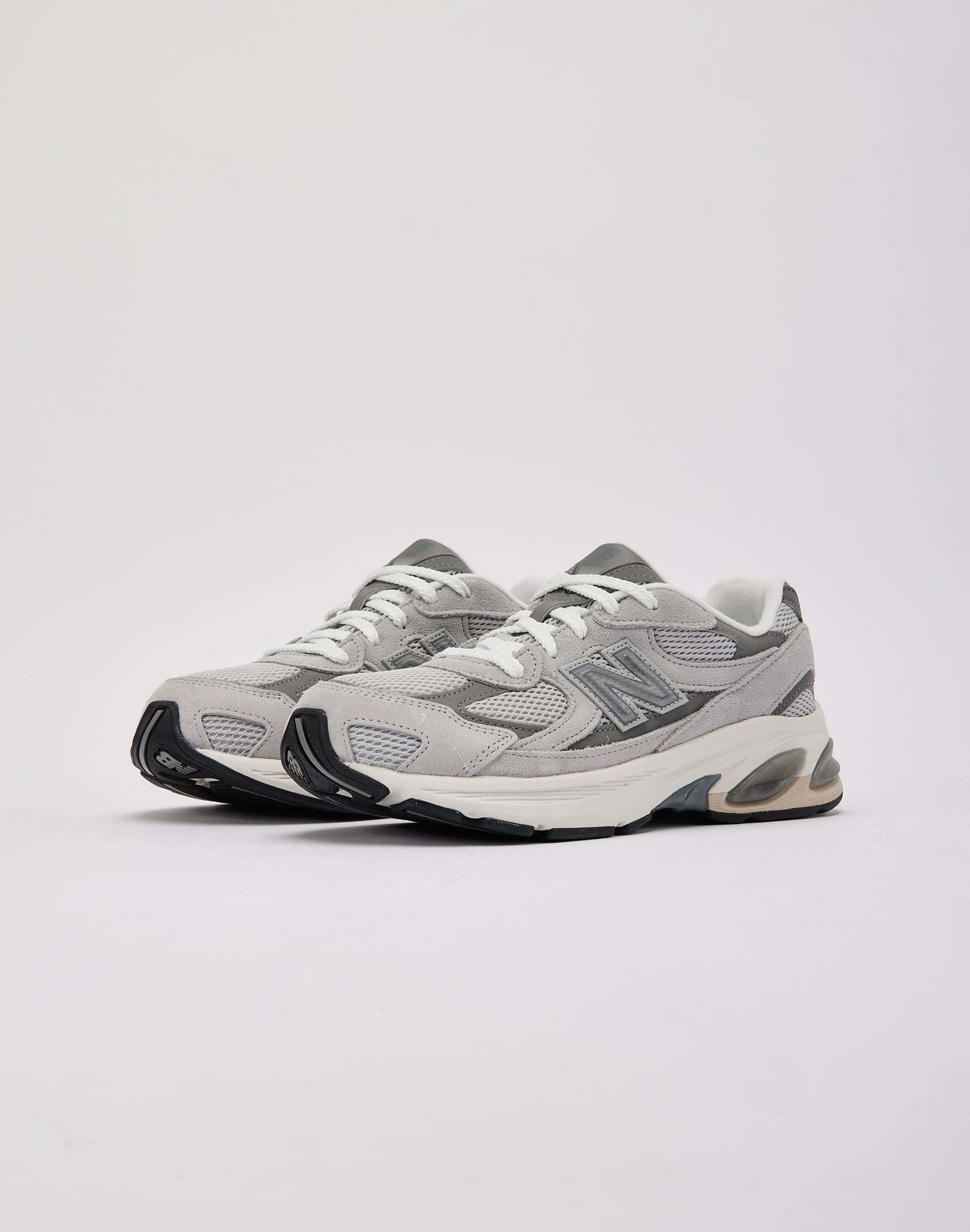 New Balance 2010 Grade-School - Image 2