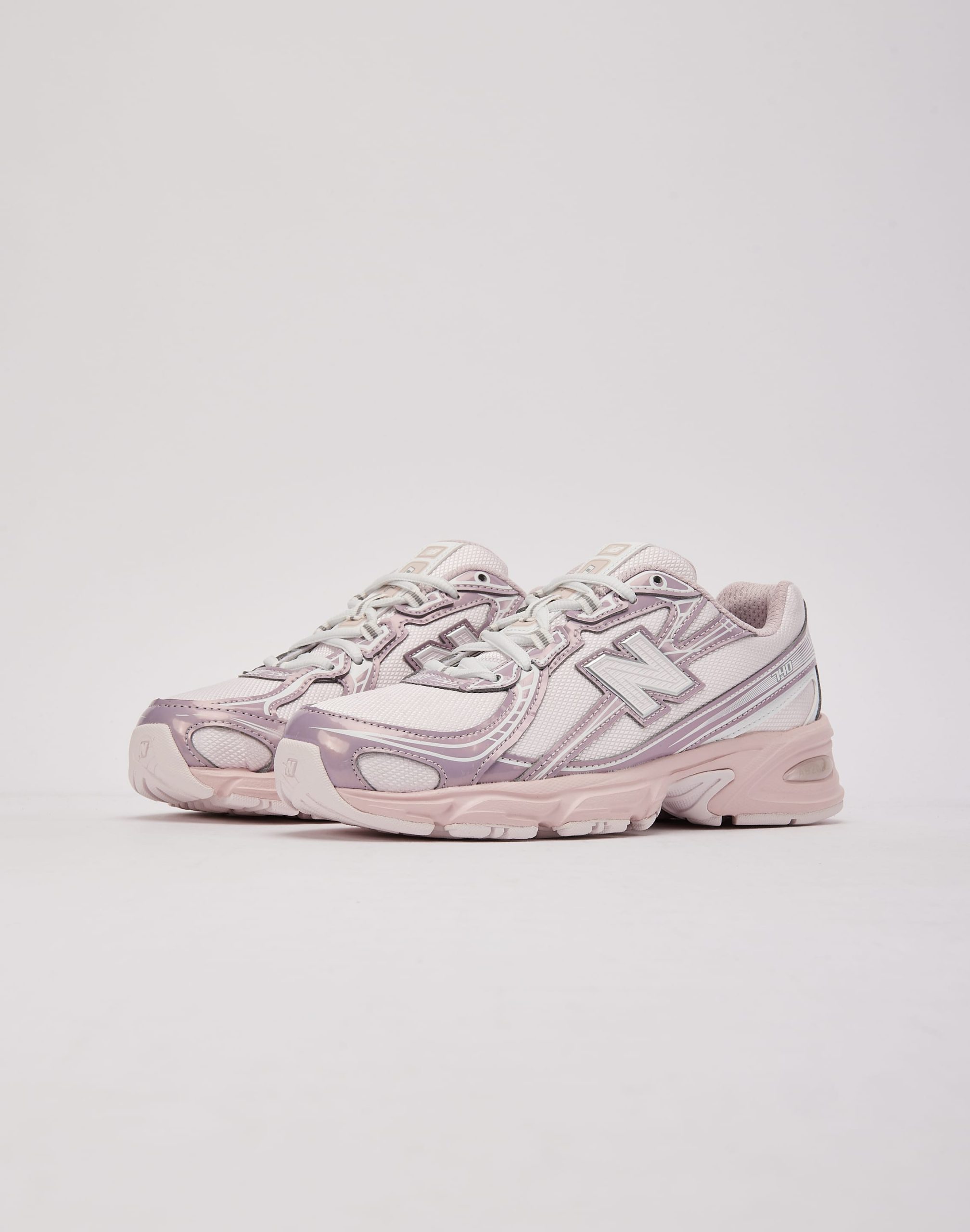 New Balance 740 Grade-School - Image 2