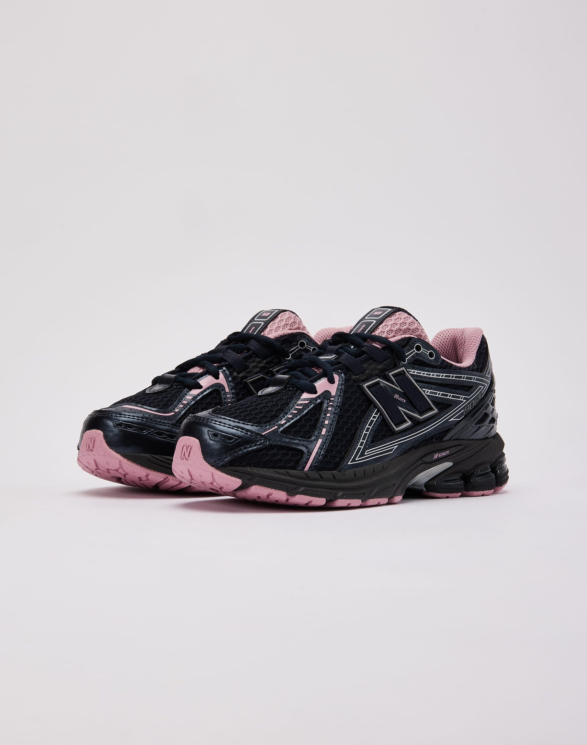 New Balance 1906R Grade-School - Image 2