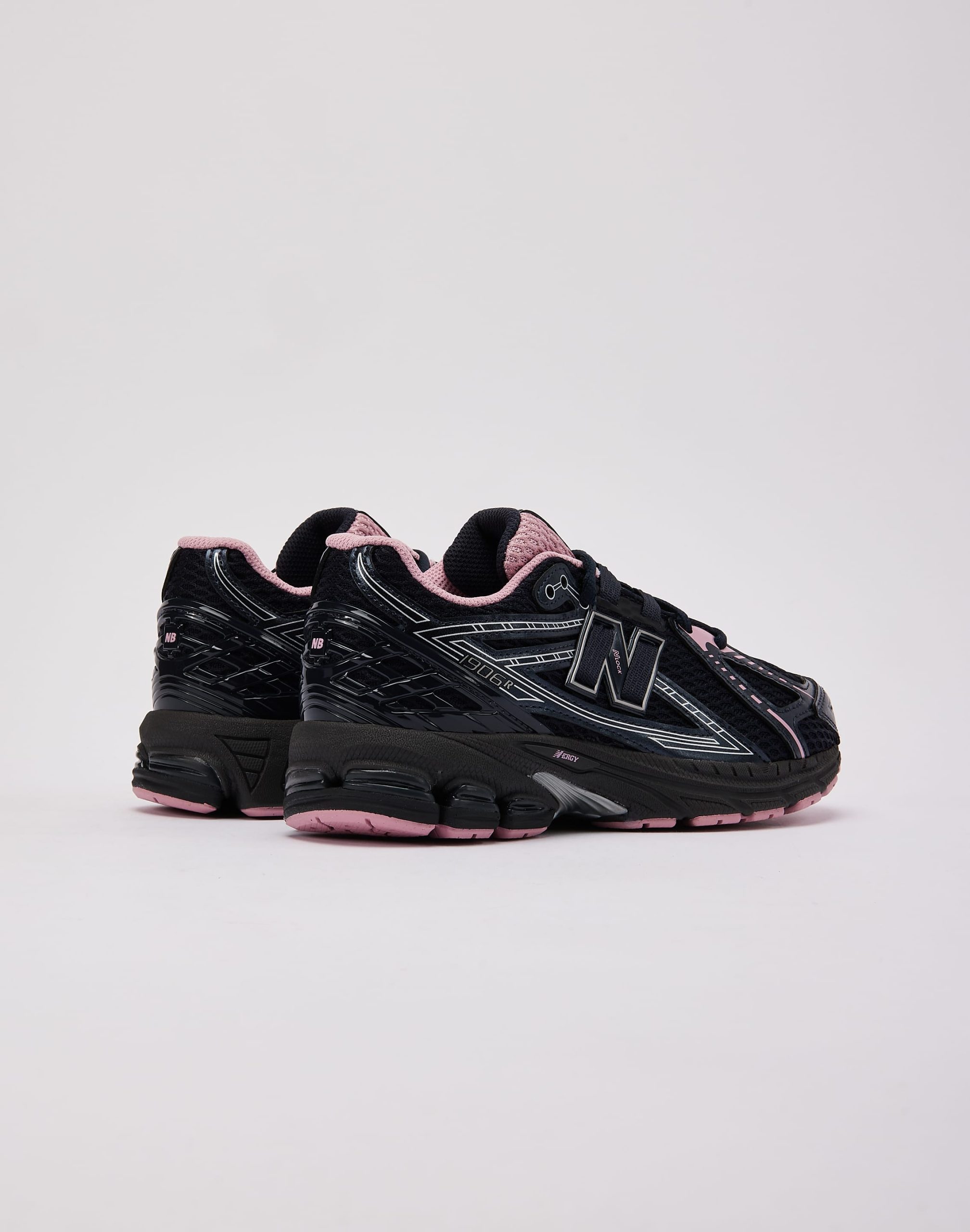 New Balance 1906R Grade-School - Image 3