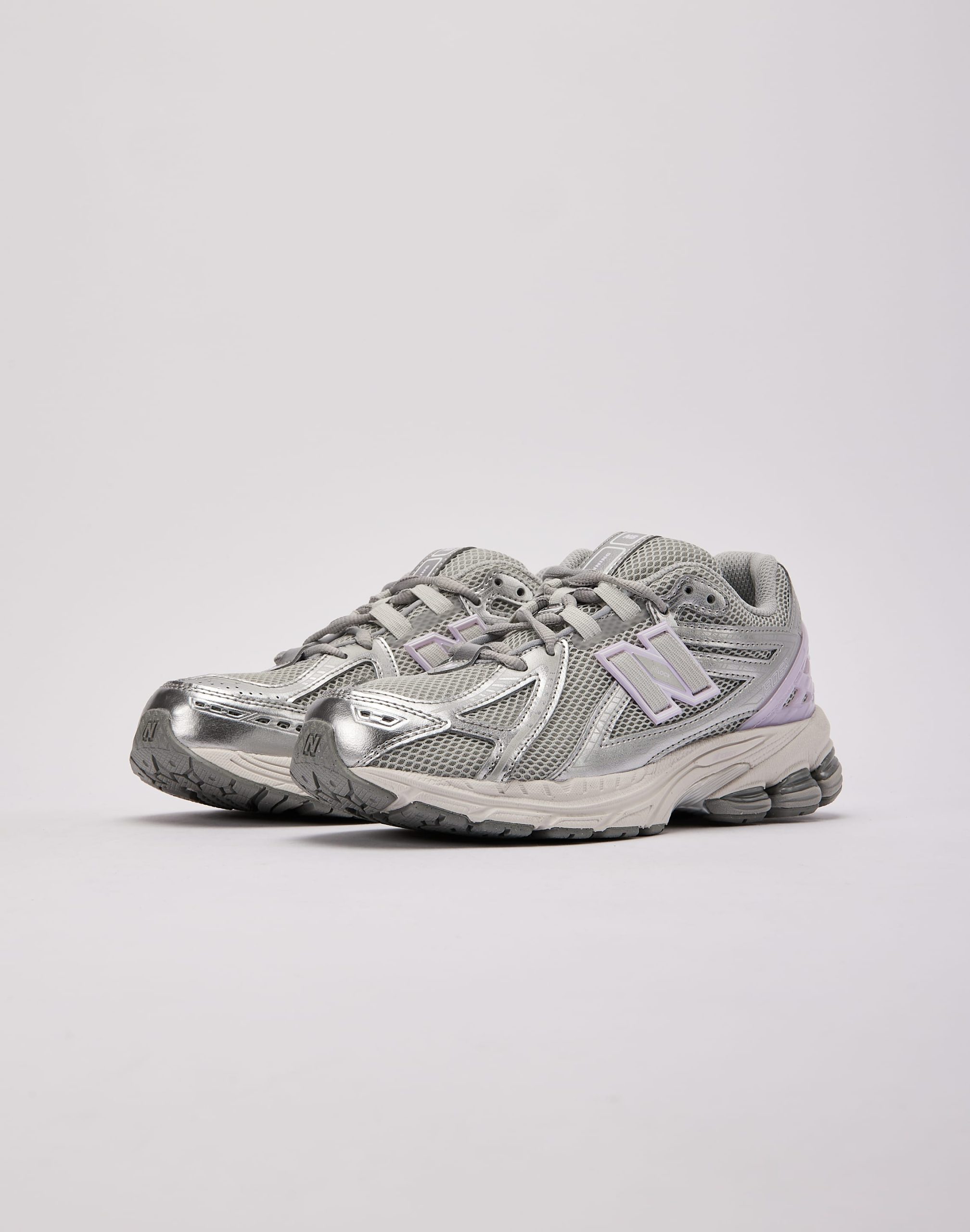 New Balance 1906R Grade-School - Image 2