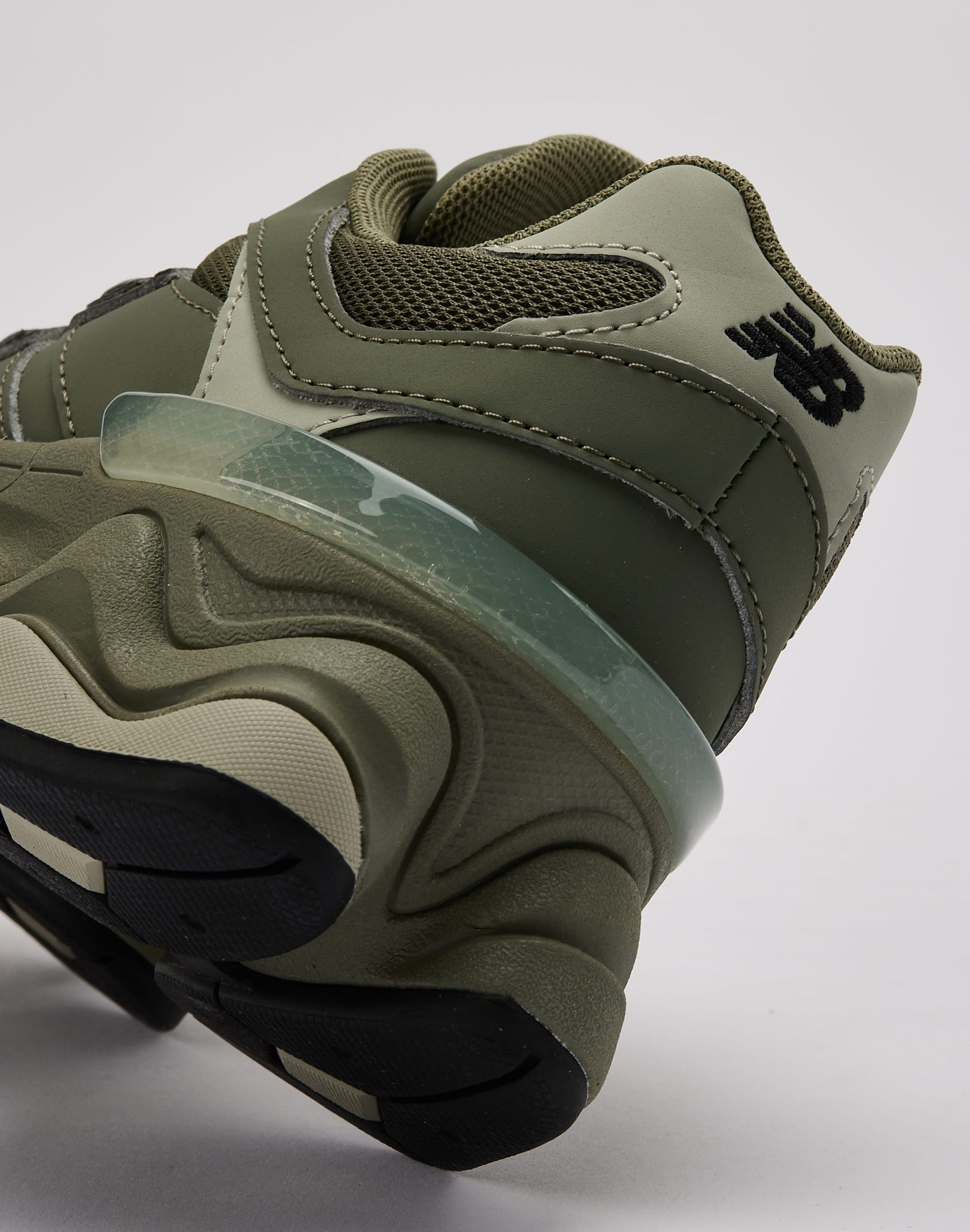 New Balance 9060 Grade-School - Image 5