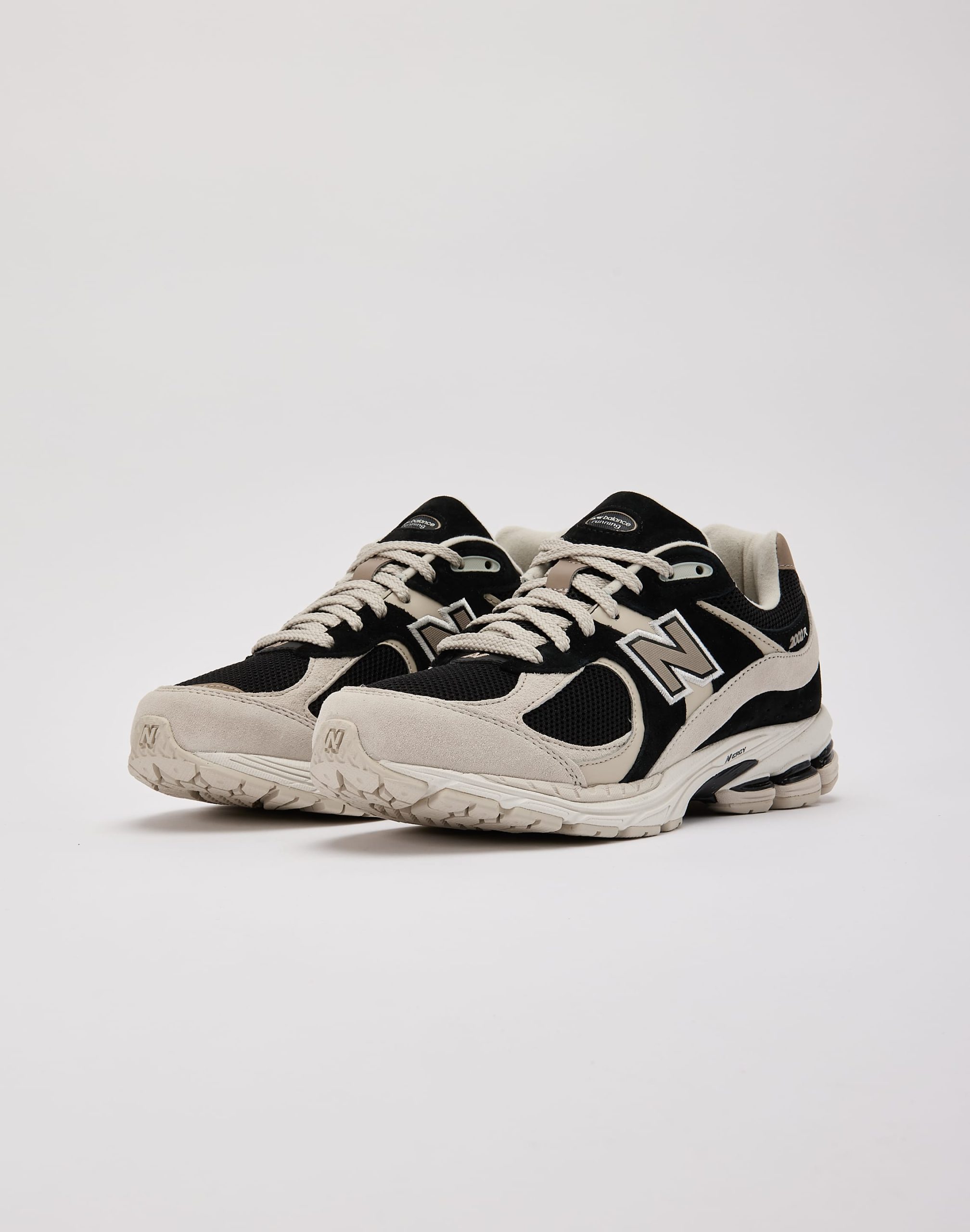 New Balance 2002R - Image 2