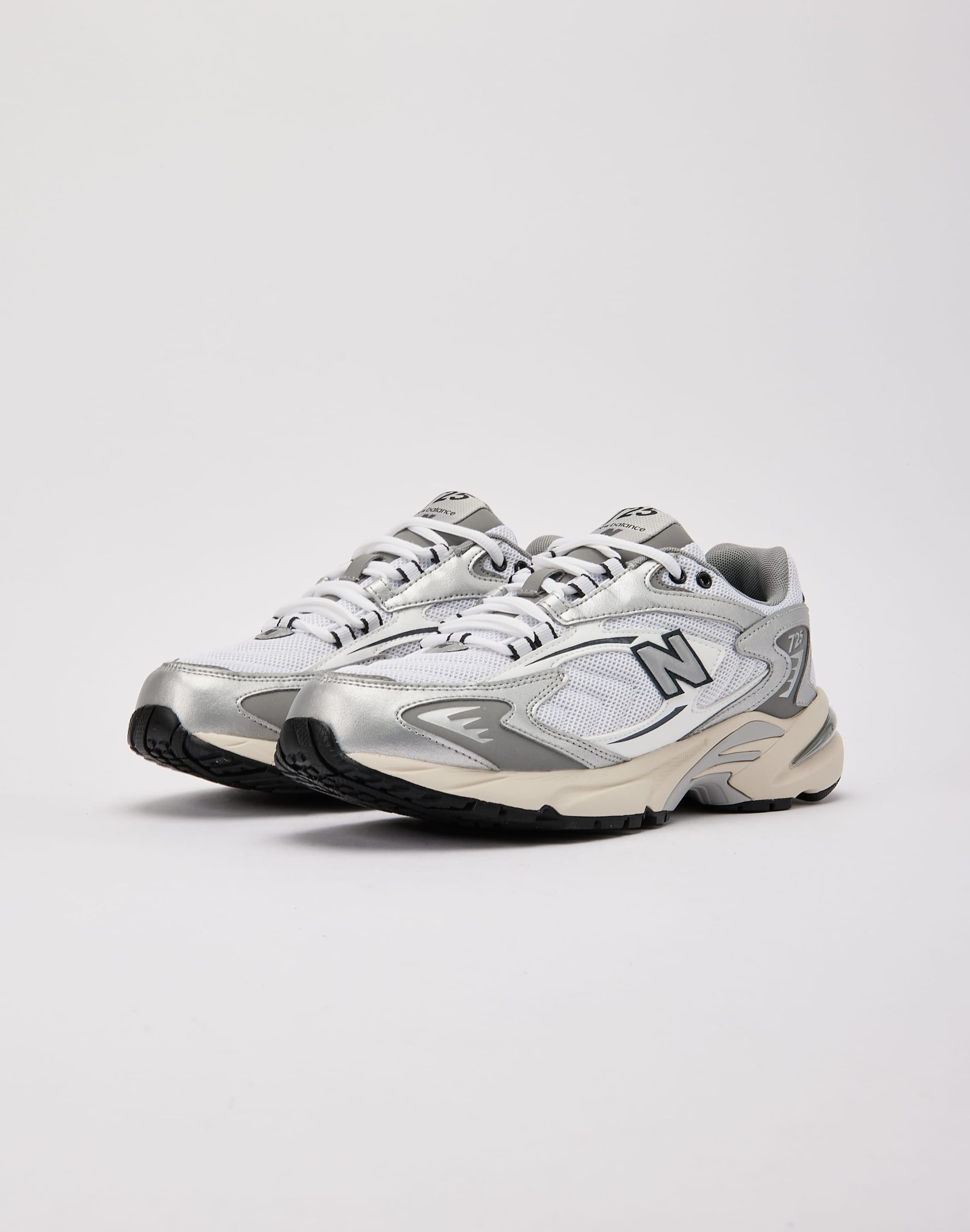 New Balance 725v1 - Image 2