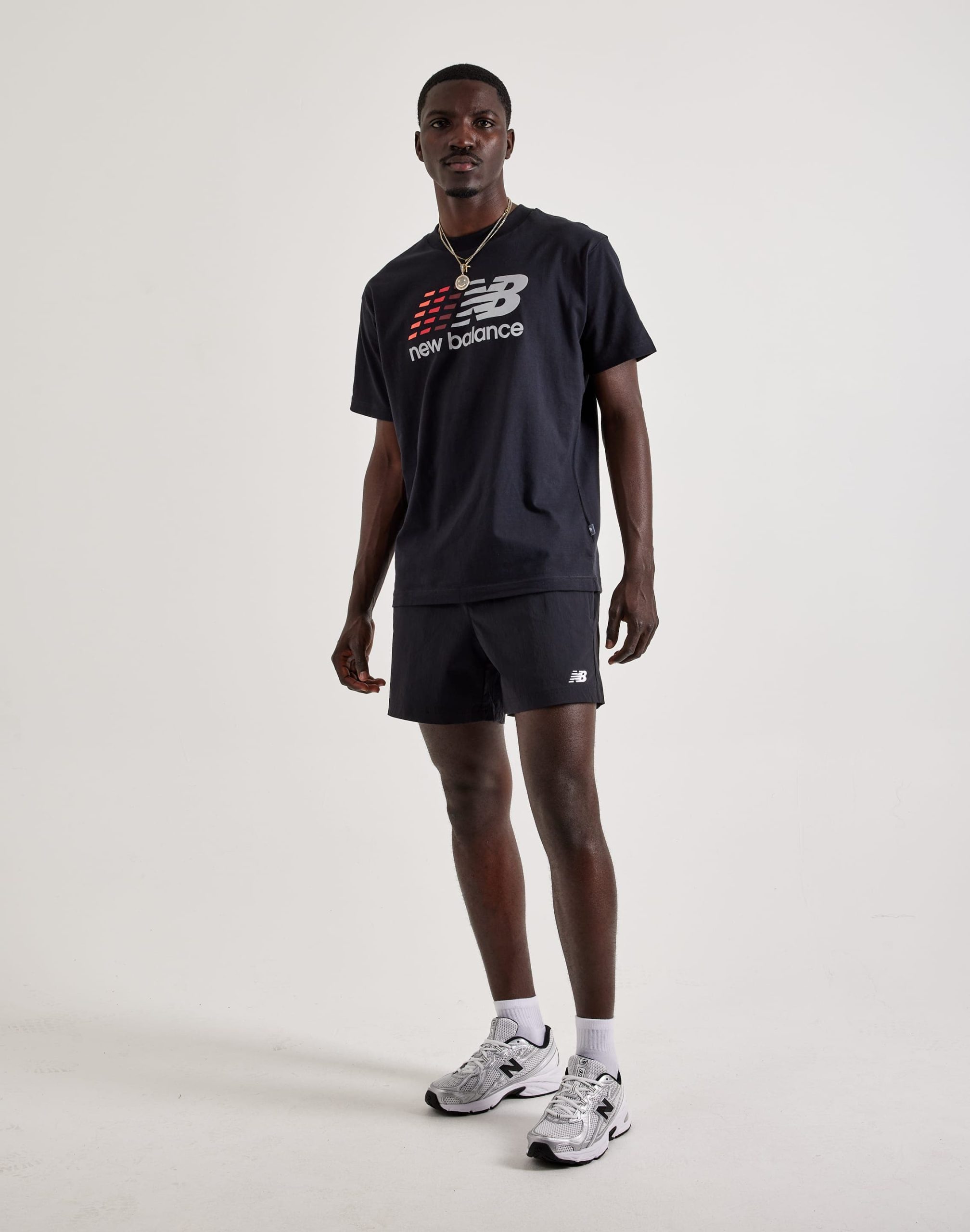 New Balance Linear Logo Tee - Image 4