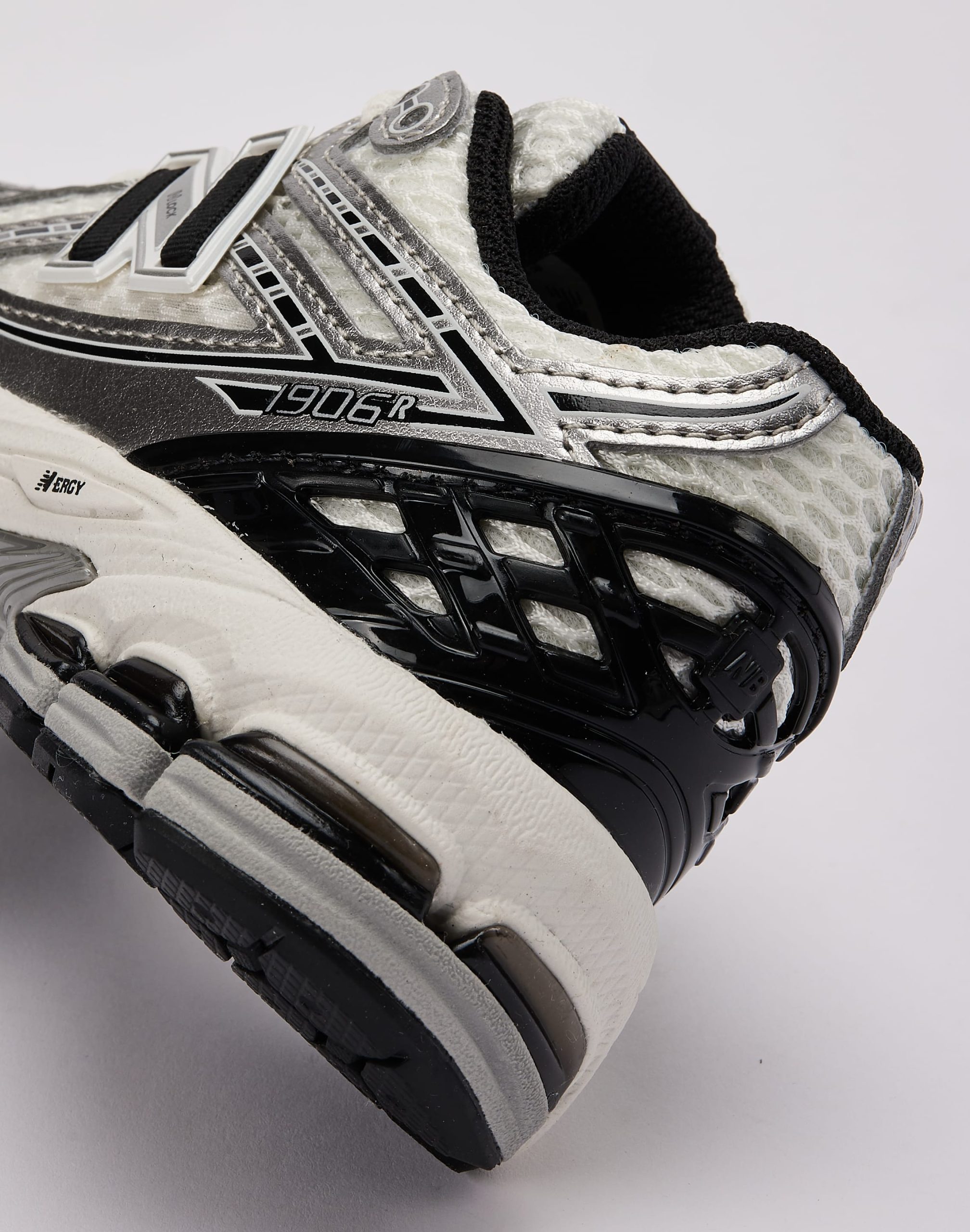 New Balance 1906R Pre-School - Image 5