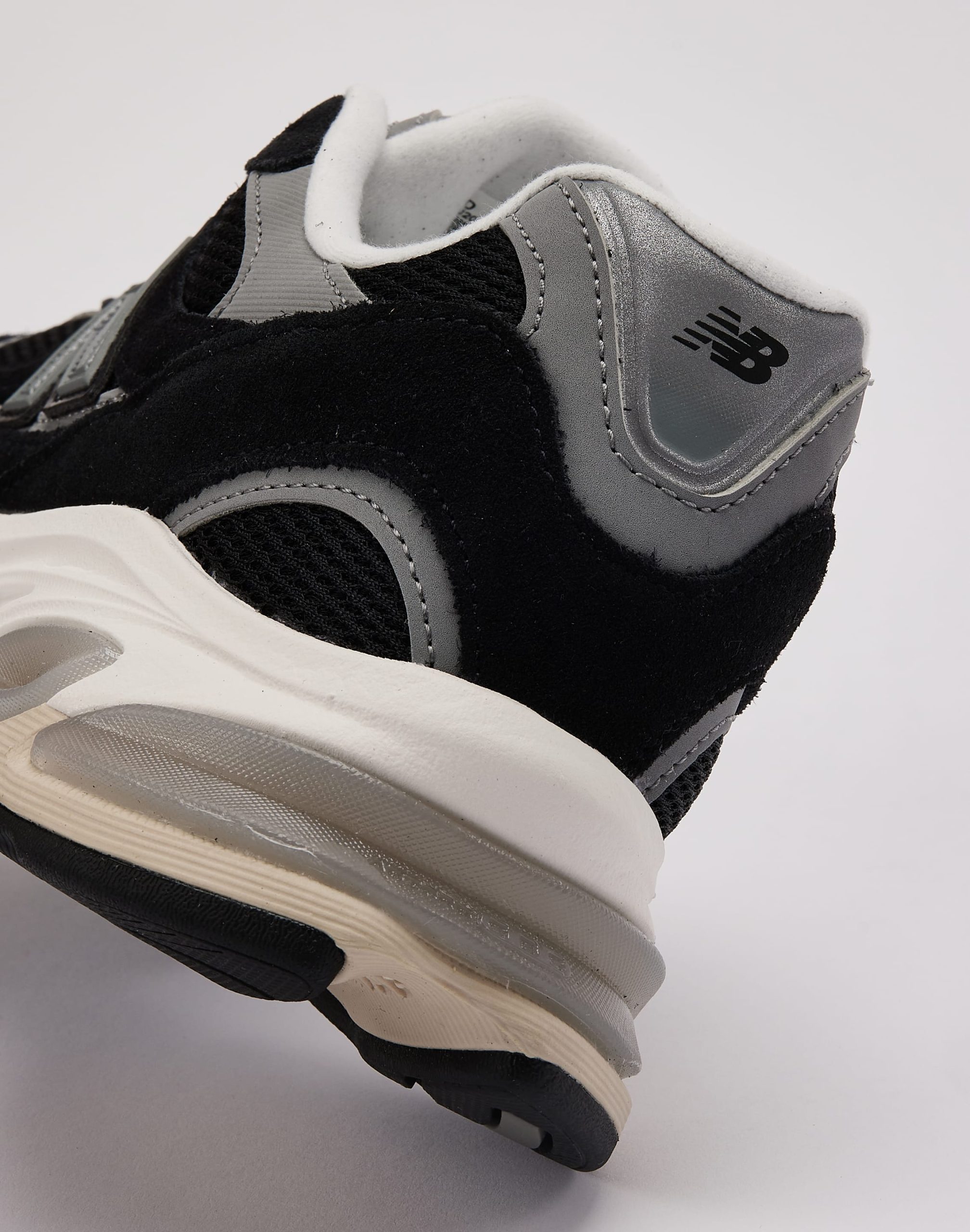 New Balance 2010 - Image 4