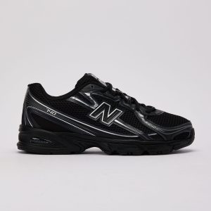 New Balance 740