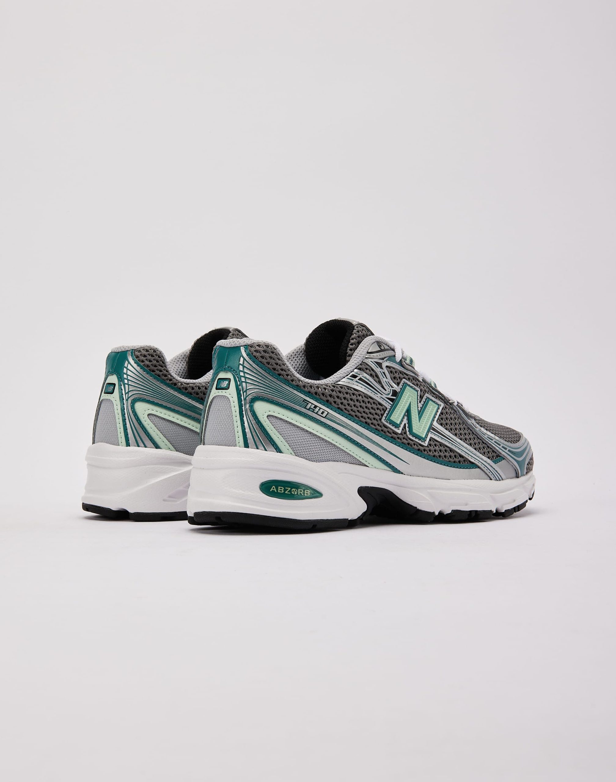 New Balance 740 - Image 3