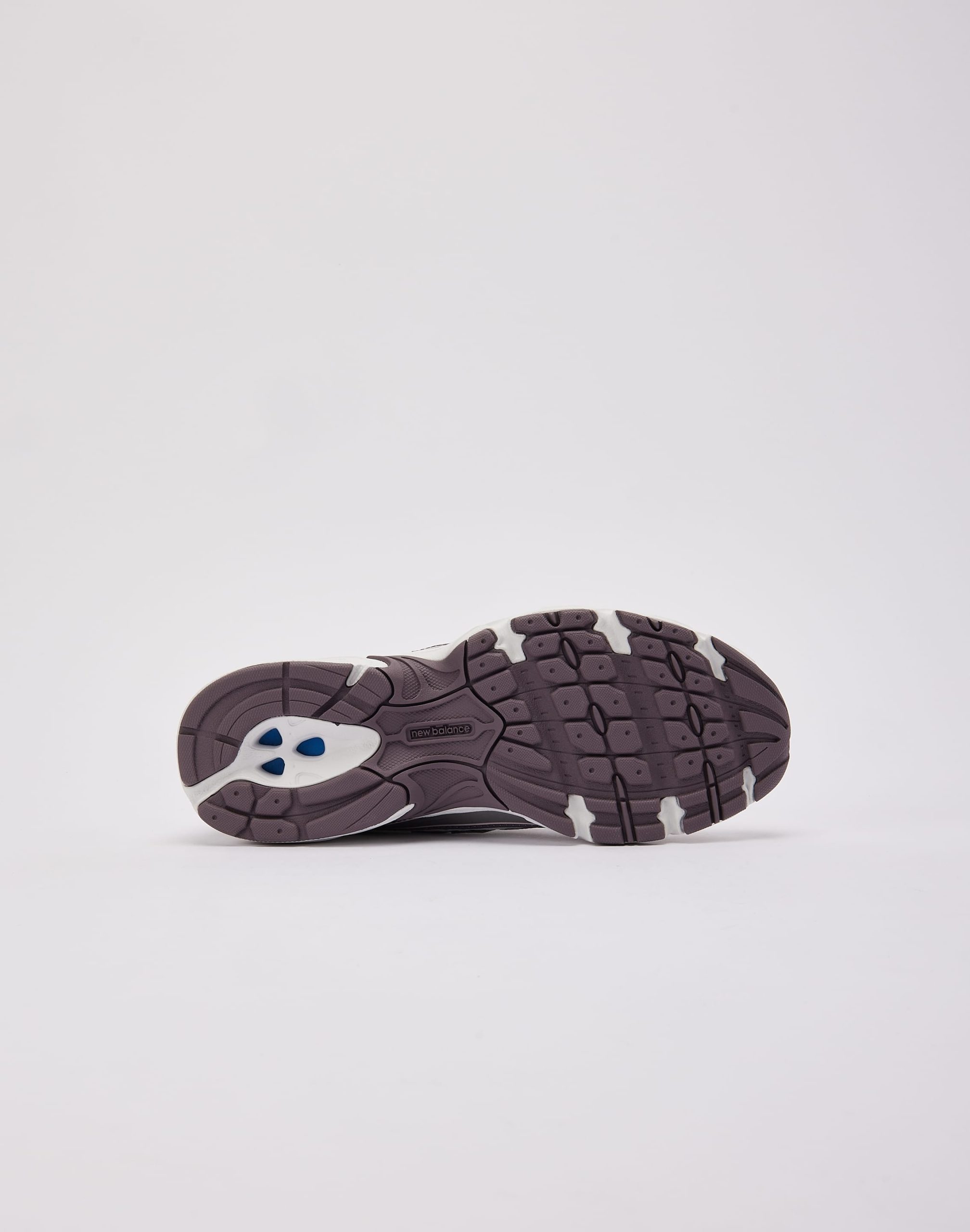 New Balance 740 - Image 4