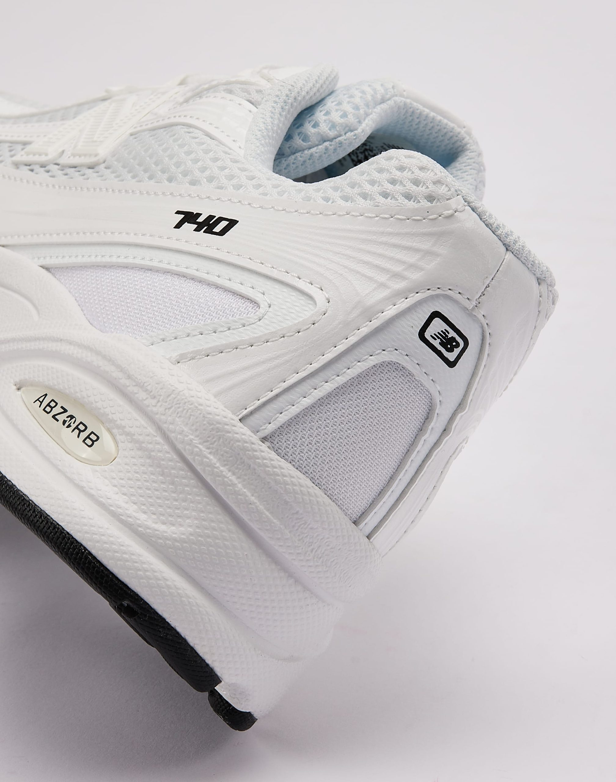 New Balance 740 - Image 5