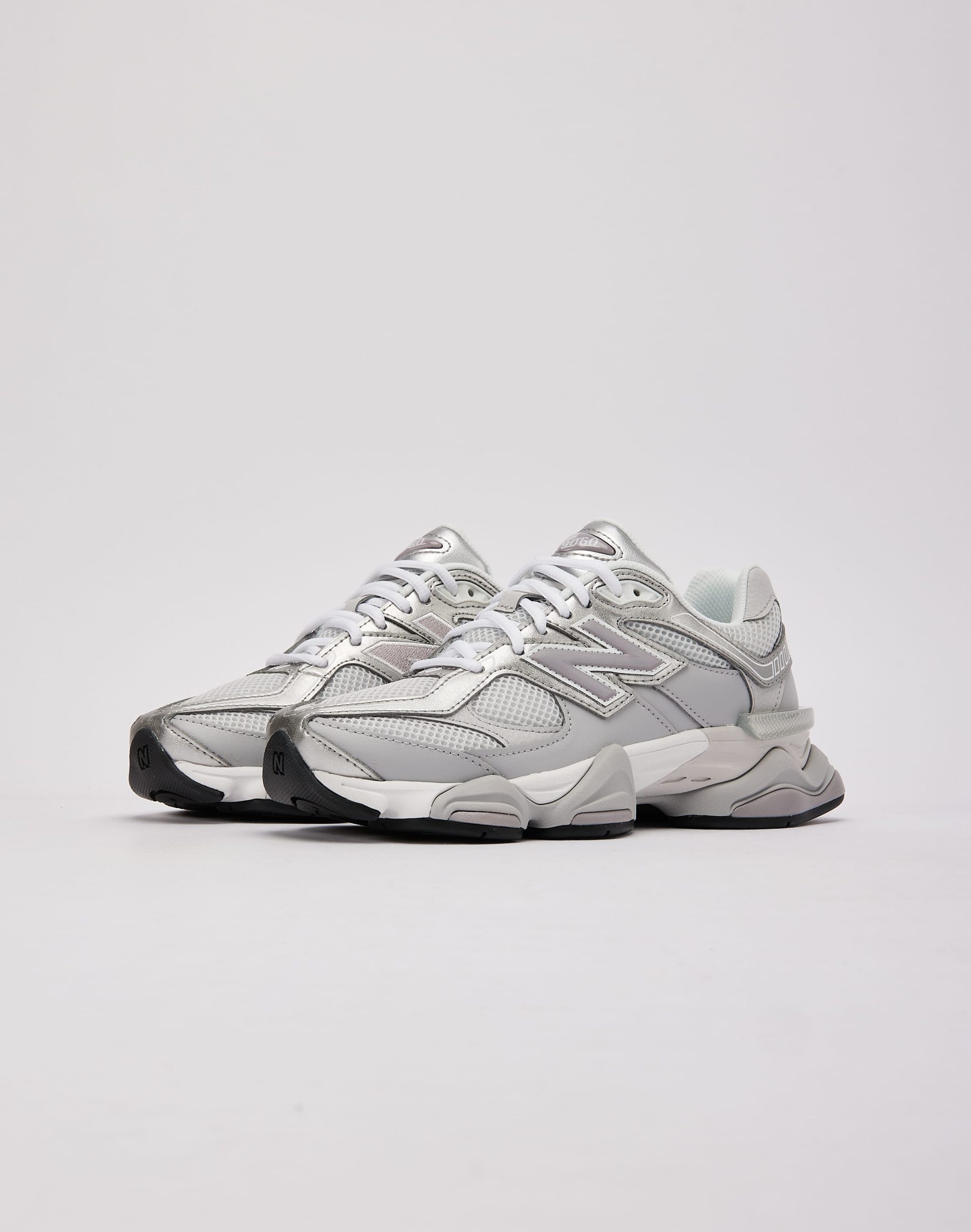New Balance 9060 Grade-School - Image 2