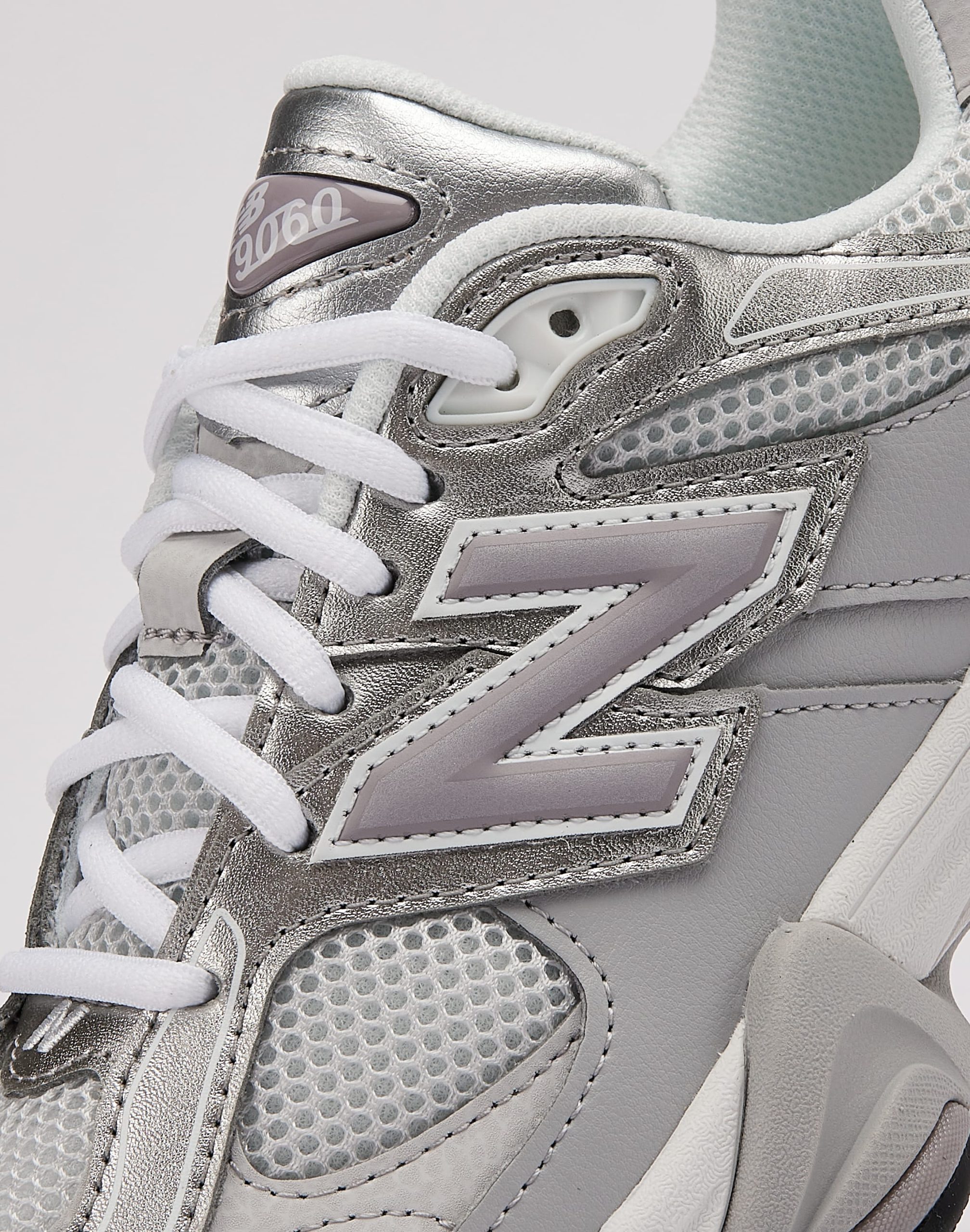 New Balance 9060 Grade-School - Image 5