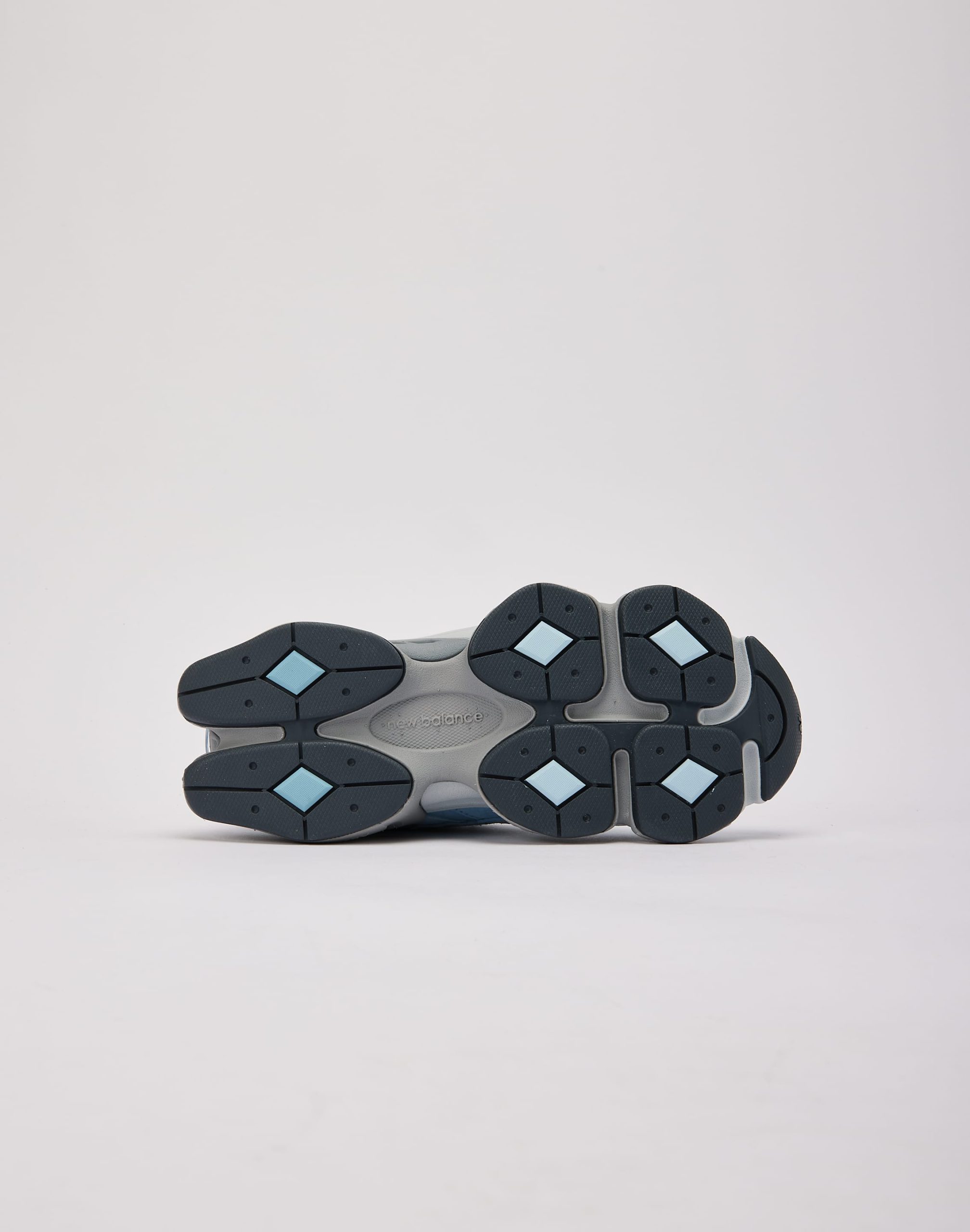 New Balance 9060 Grade-School - Image 4