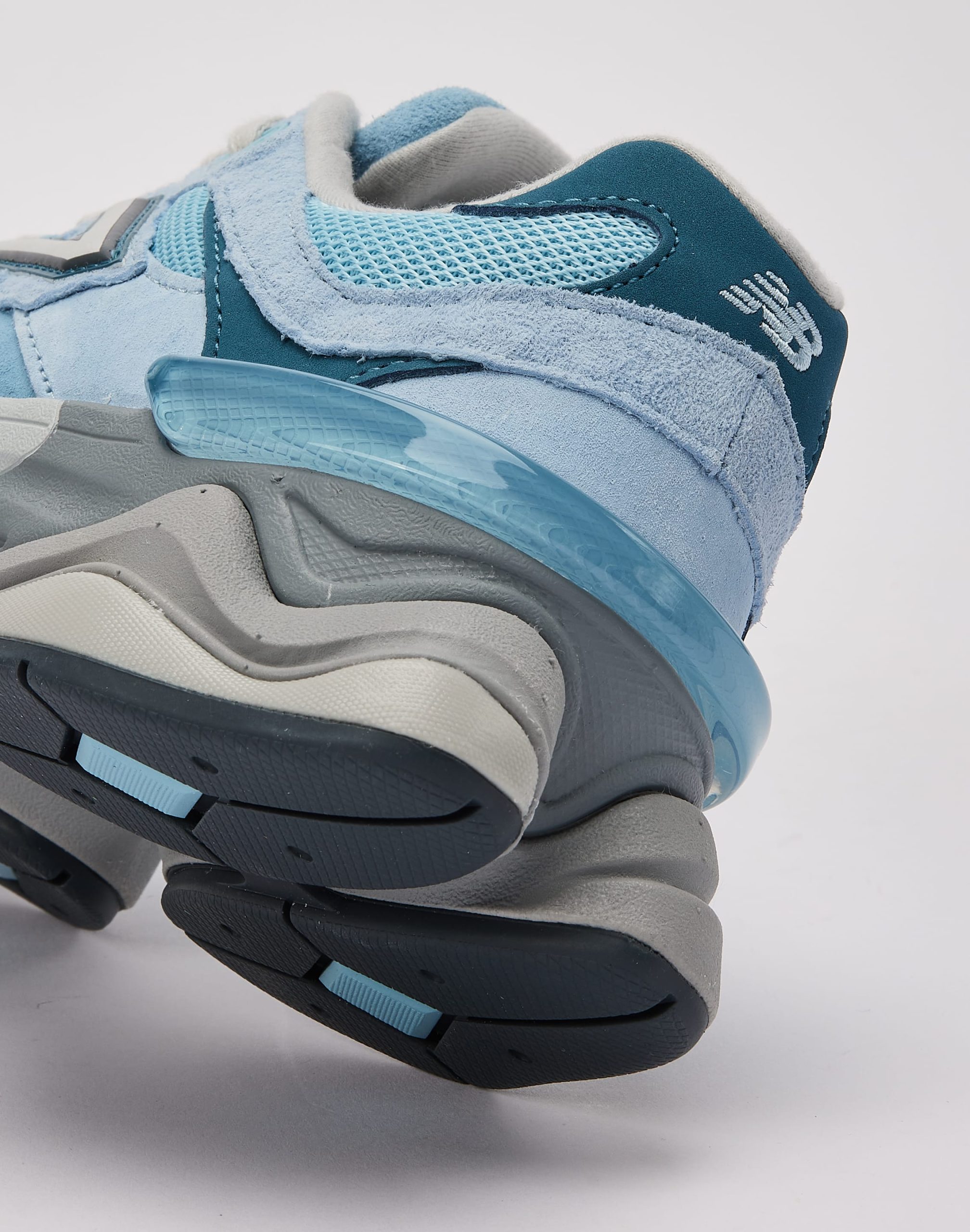 New Balance 9060 Grade-School - Image 5