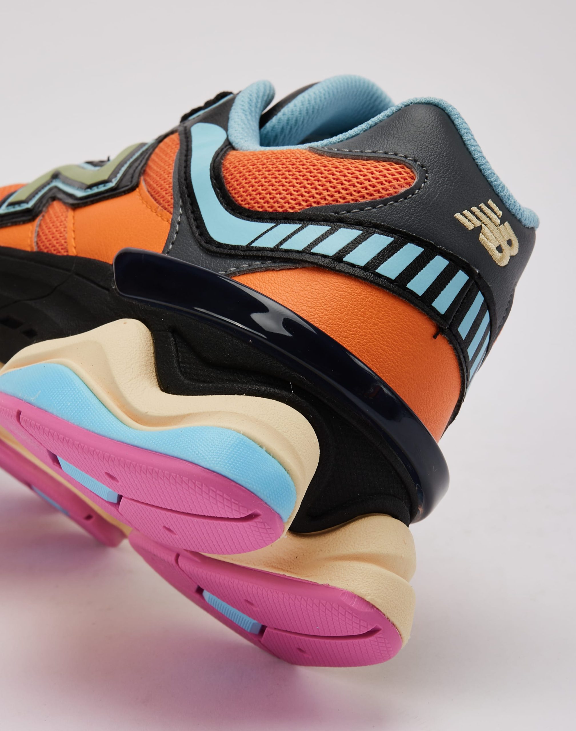 New Balance 9060 - Image 5
