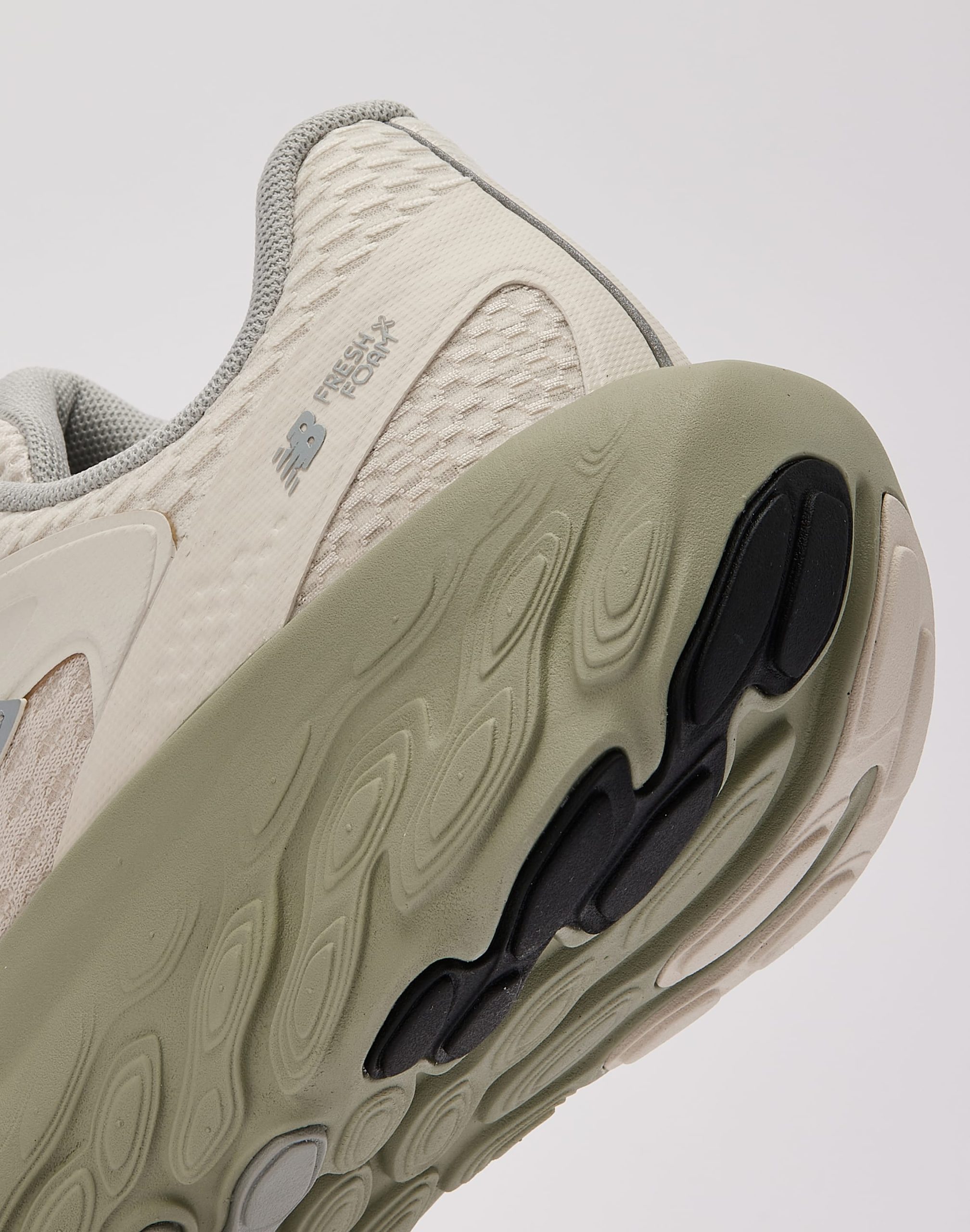 New Balance Fresh Foam Trainer - Image 5