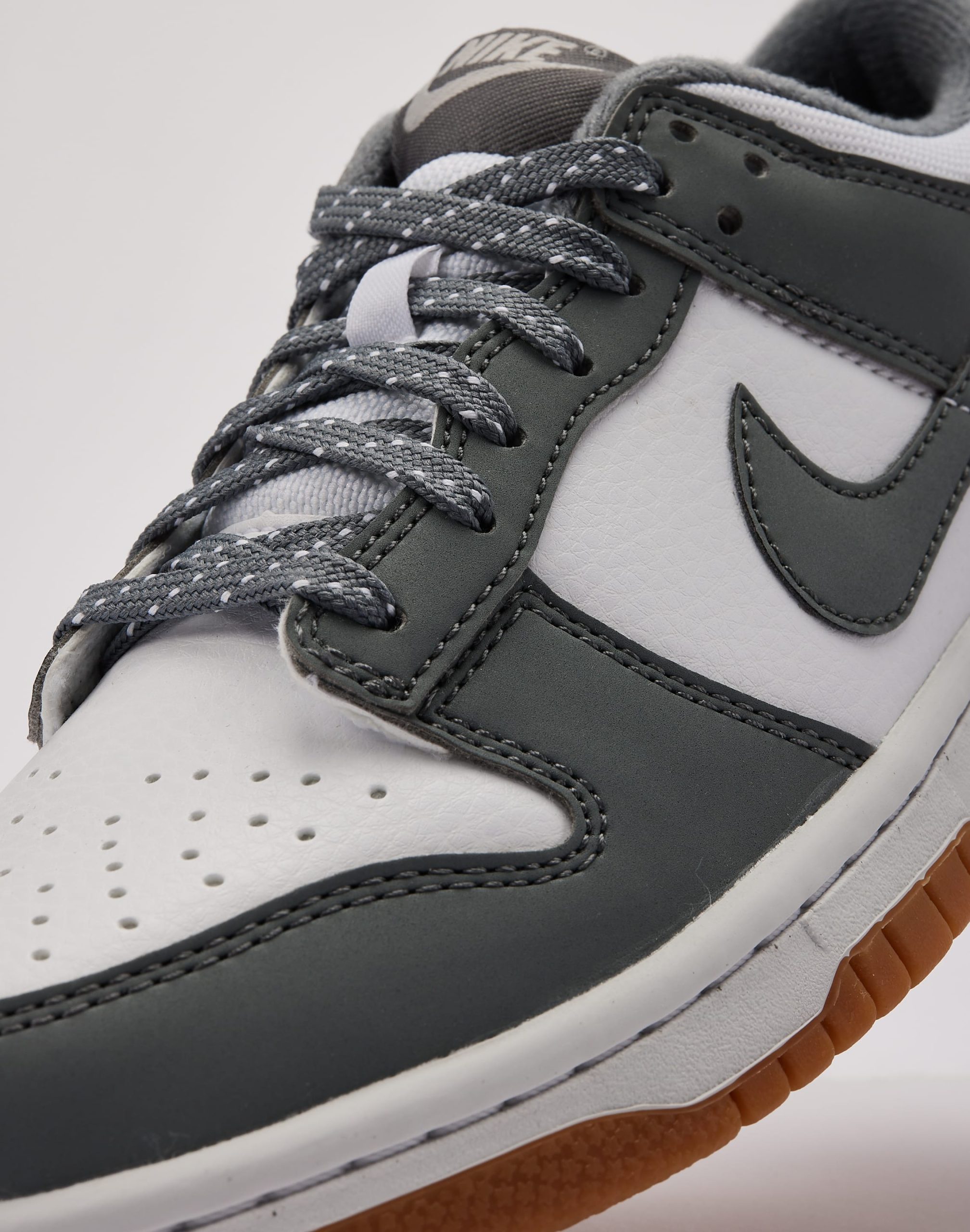 Nike Dunk Low Grade-School - Image 5