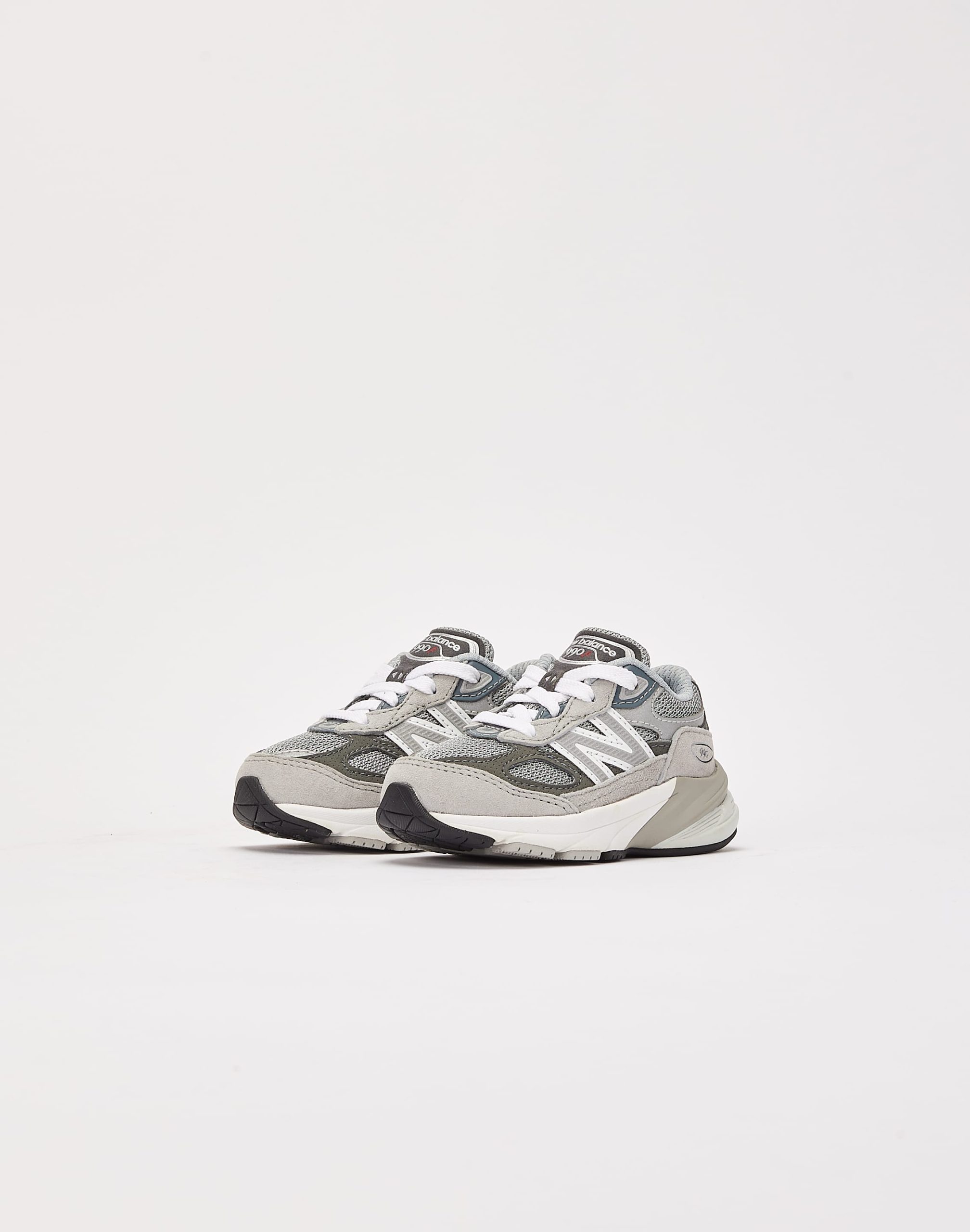 New Balance 990v6 Toddler - Image 4