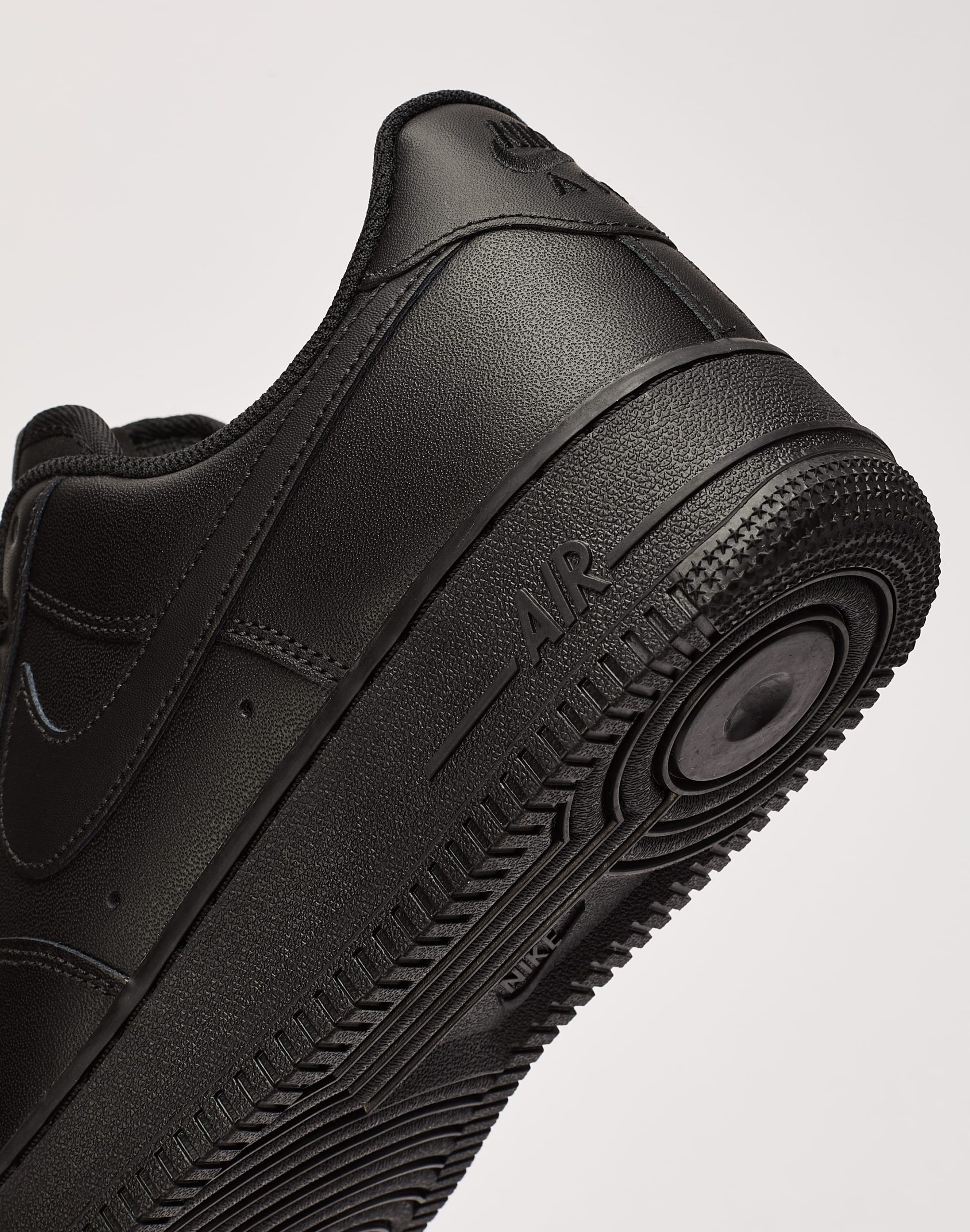 Nike Air Force 1 Low '07 - Image 5
