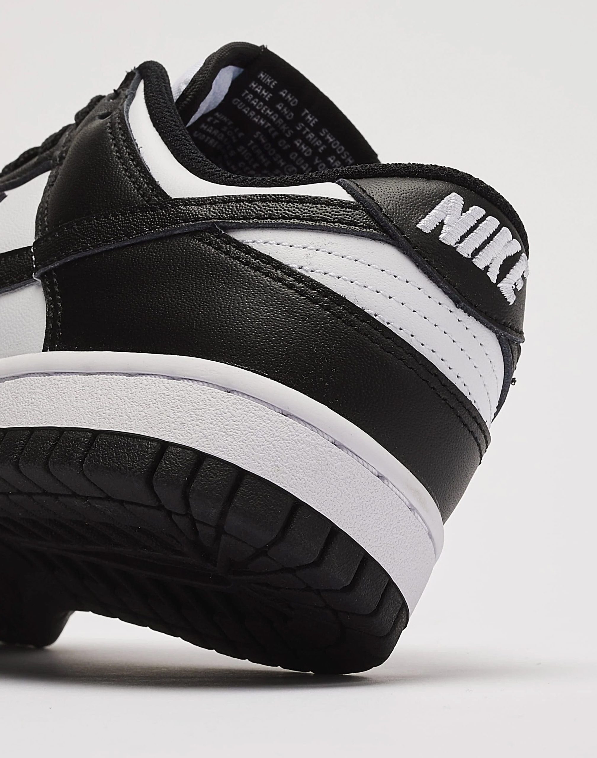 Nike Dunk Low - Image 6