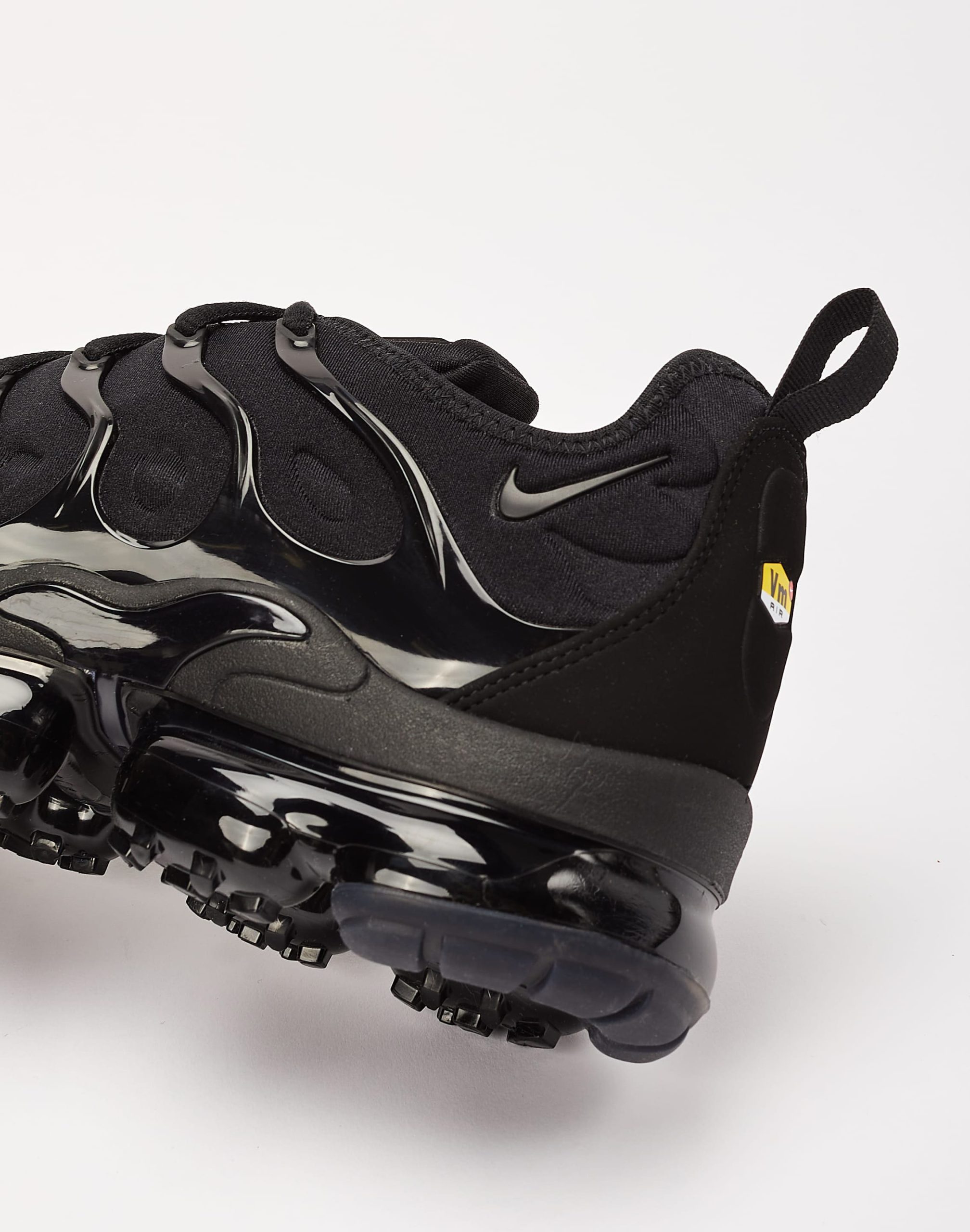 Nike Air Vapormax Plus - Image 5