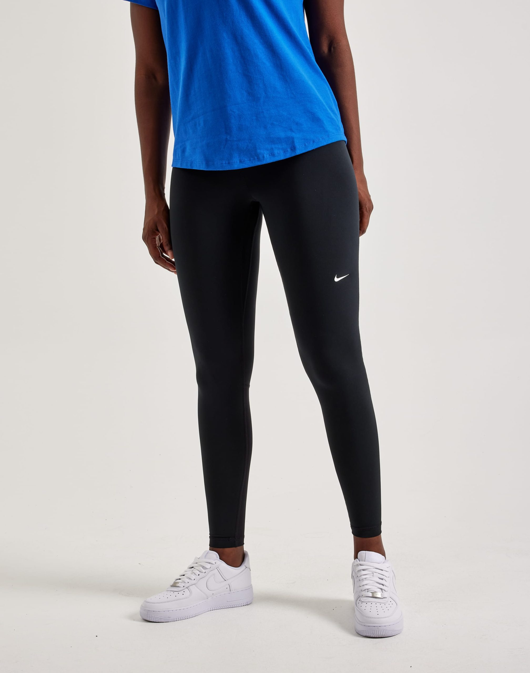 Nike Pro Mid-Rise Mesh-Paneled Leggings