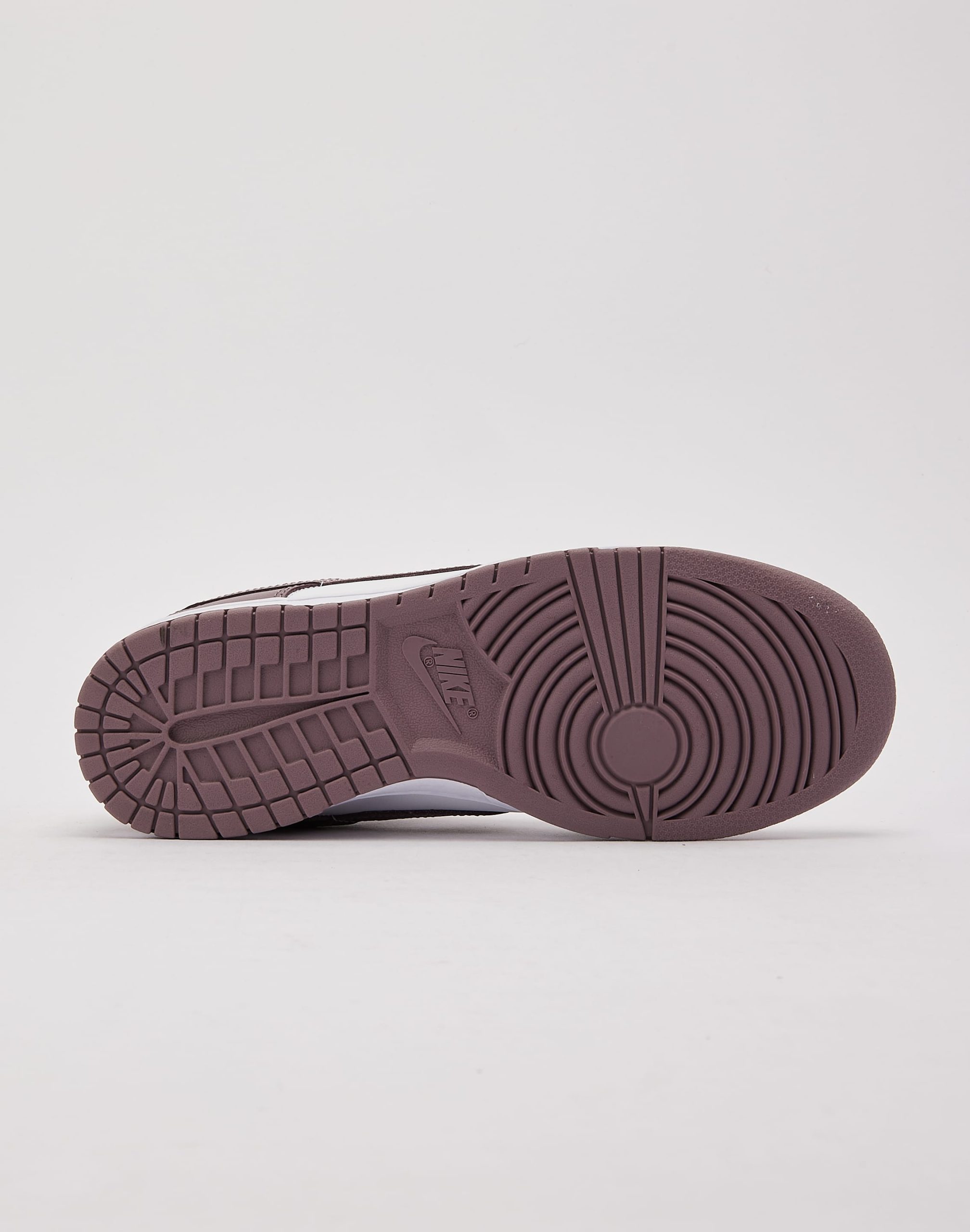 Nike Dunk Low - Image 4